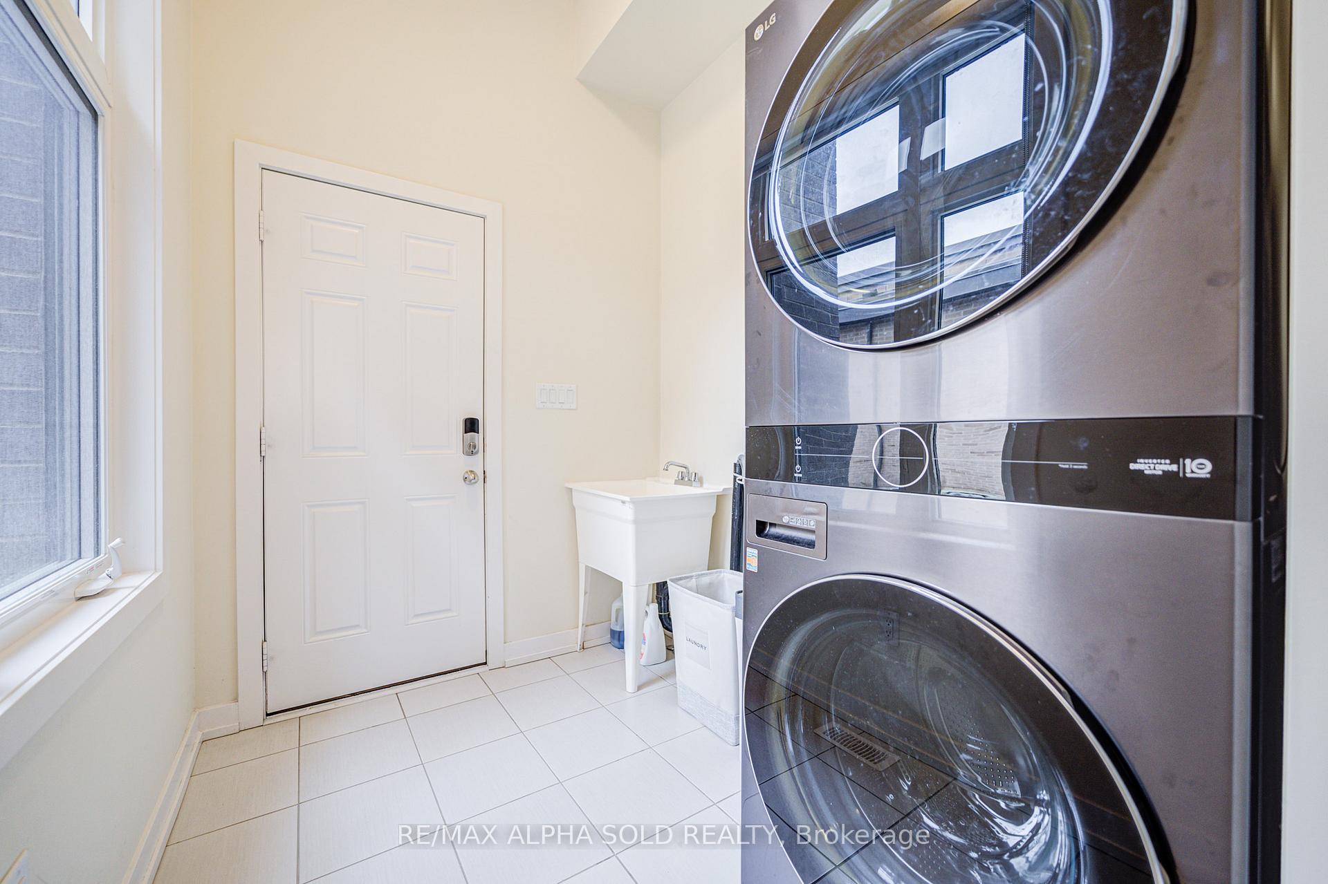 Photo 20 of 2186 Donald Cousens Parkway, Markham, Cornell — HOMEH