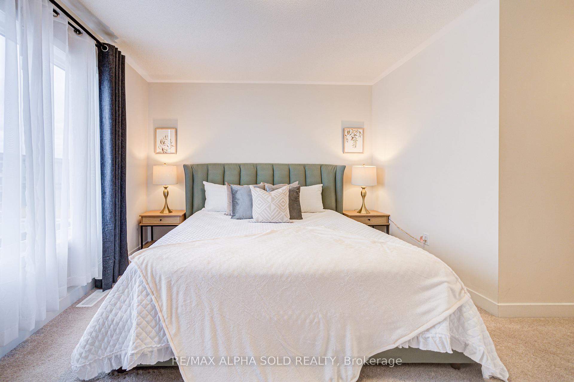 Photo 38 of 2186 Donald Cousens Parkway, Markham, Cornell — HOMEH