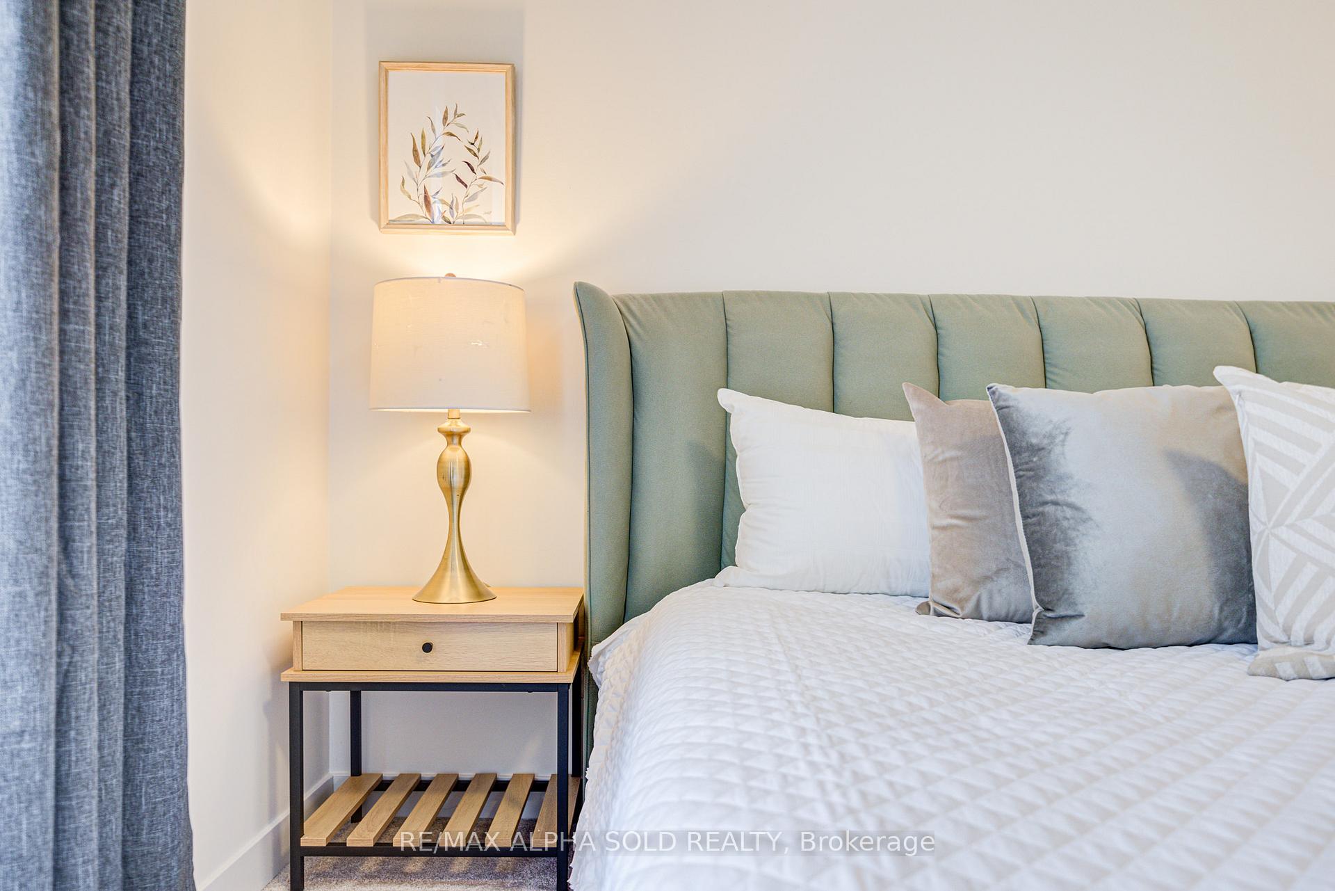 Photo 39 of 2186 Donald Cousens Parkway, Markham, Cornell — HOMEH