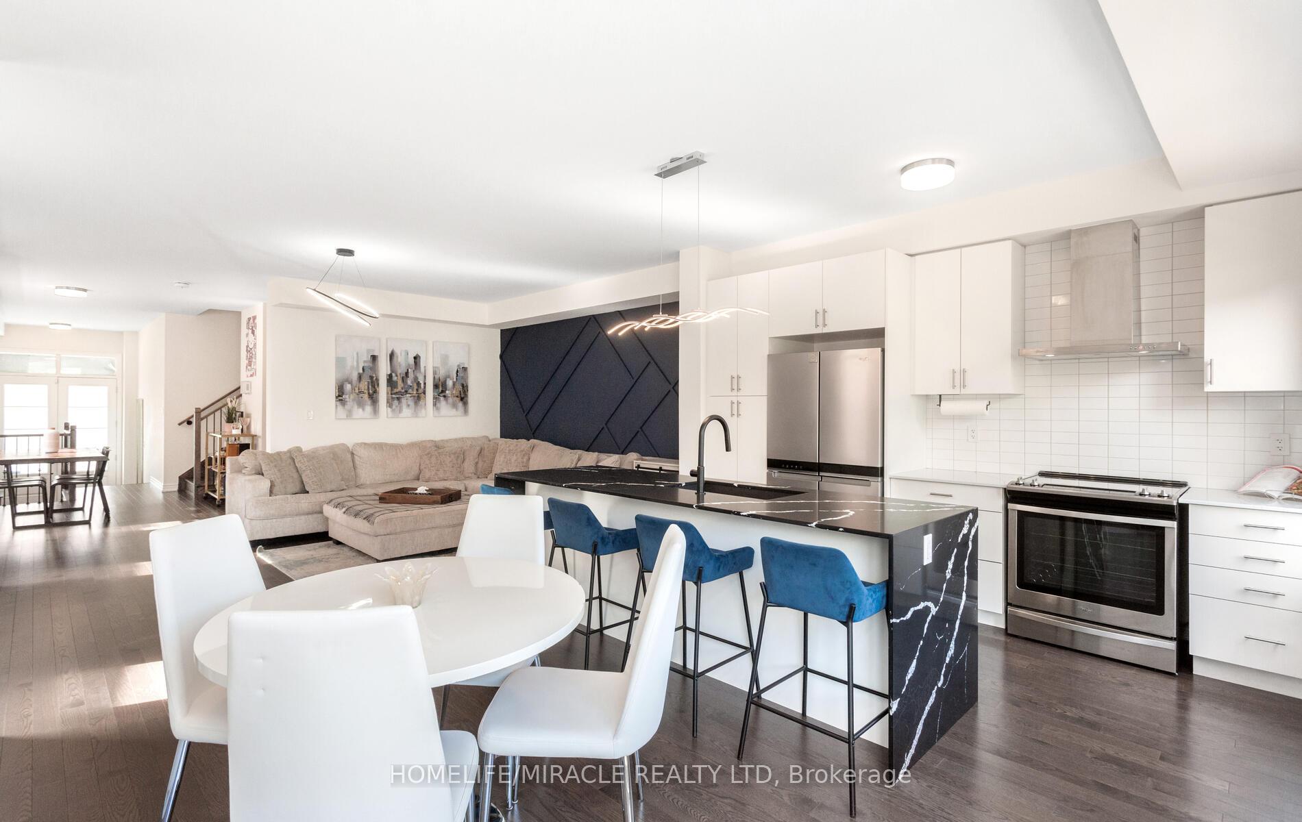 Photo 5 of 609 Beam Court, Milton, Ford — HOMEH