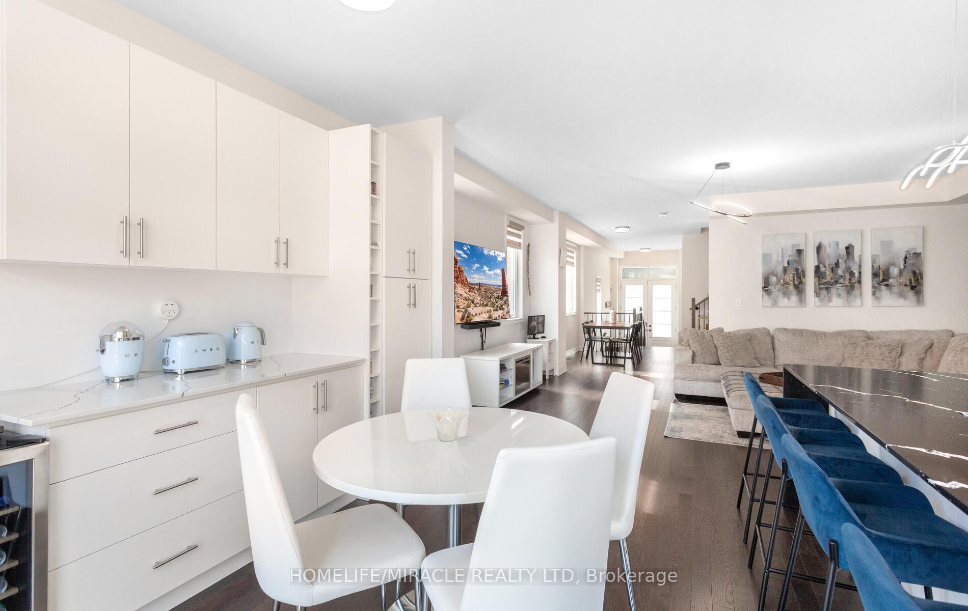 Photo 4 of 609 Beam Court, Milton, Ford — HOMEH