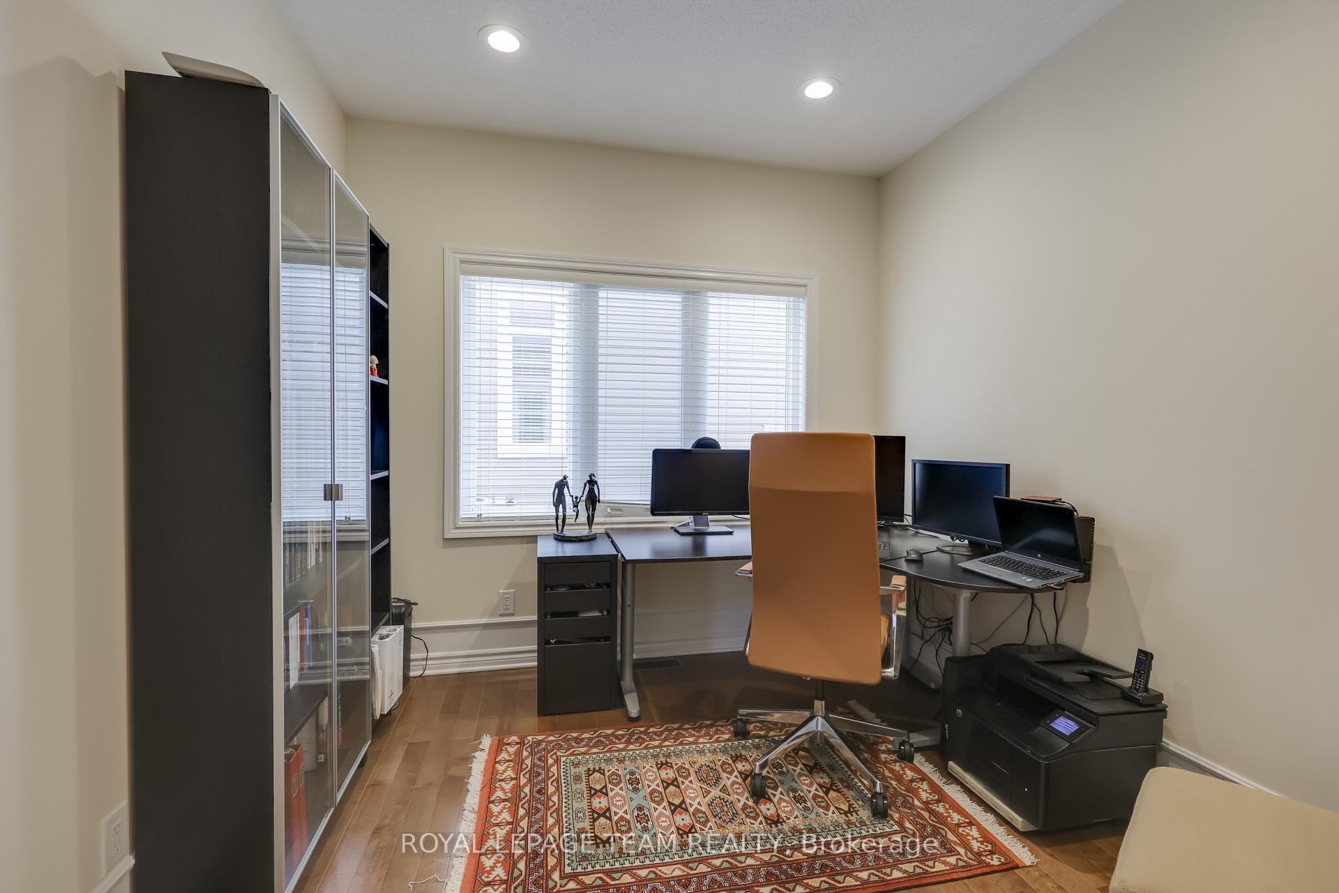 Photo 5 of 395 Laughlin Circle, Ottawa, Kanata - Kanata Lakes/Heritage Hills — HOMEH