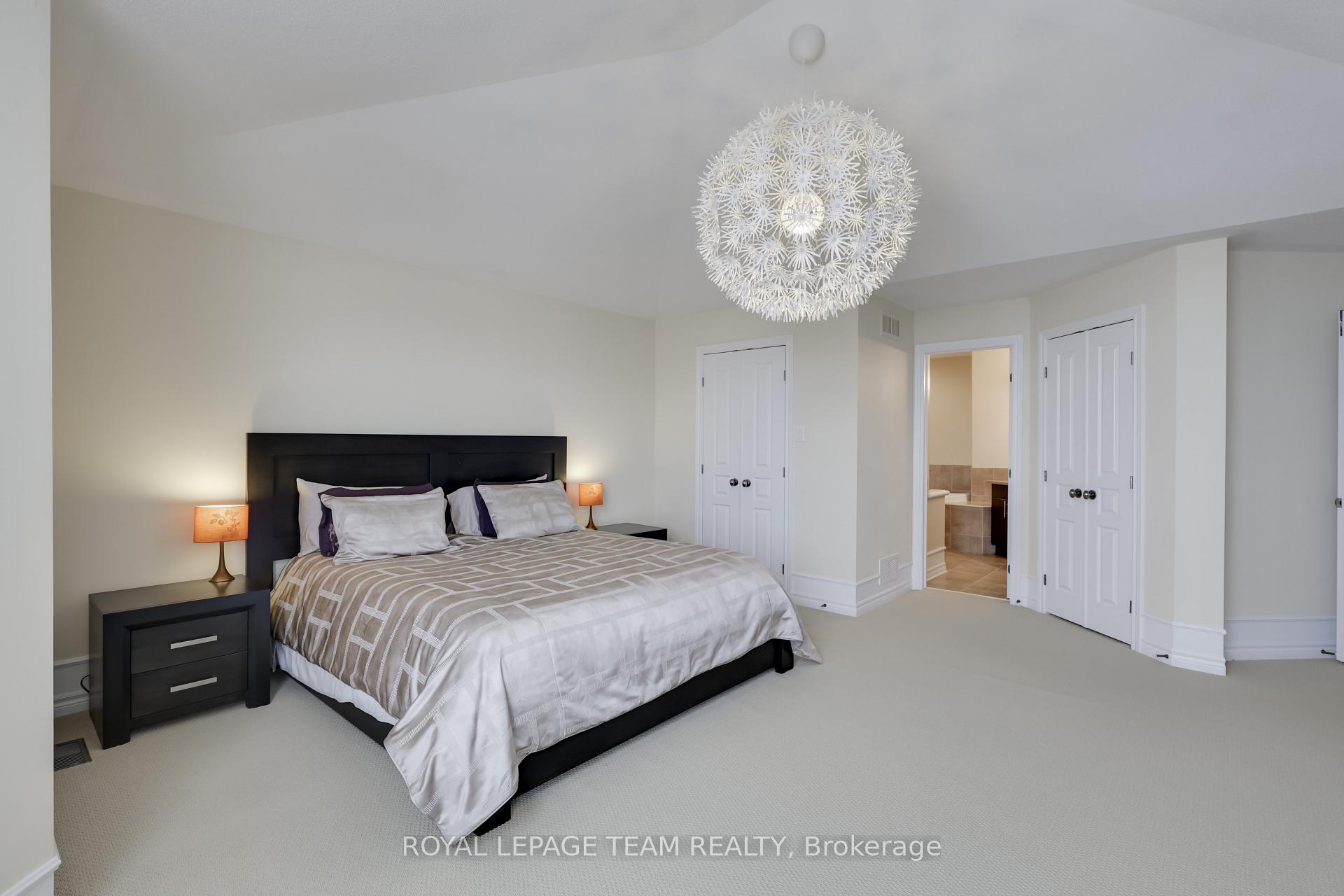 Photo 19 of 395 Laughlin Circle, Ottawa, Kanata - Kanata Lakes/Heritage Hills — HOMEH
