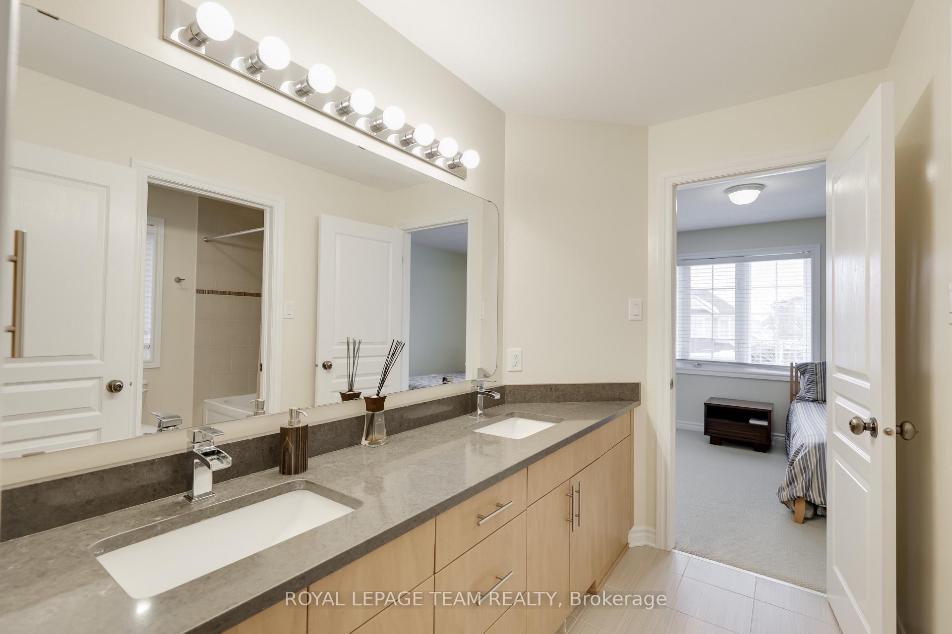 Photo 28 of 395 Laughlin Circle, Ottawa, Kanata - Kanata Lakes/Heritage Hills — HOMEH