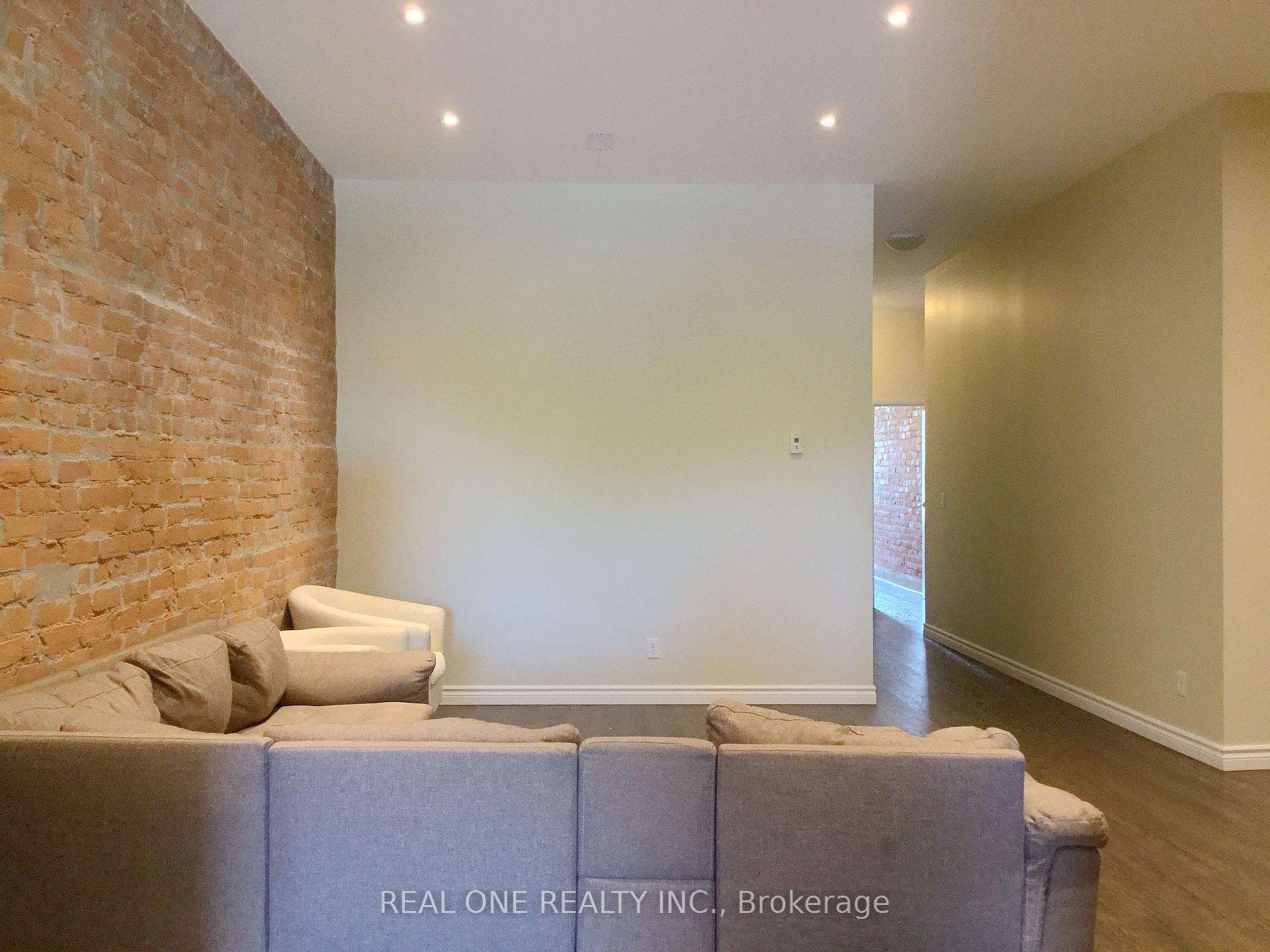 Photo 4 of Unit 4, 173 King Street E, Hamilton, Beasley — HOMEH