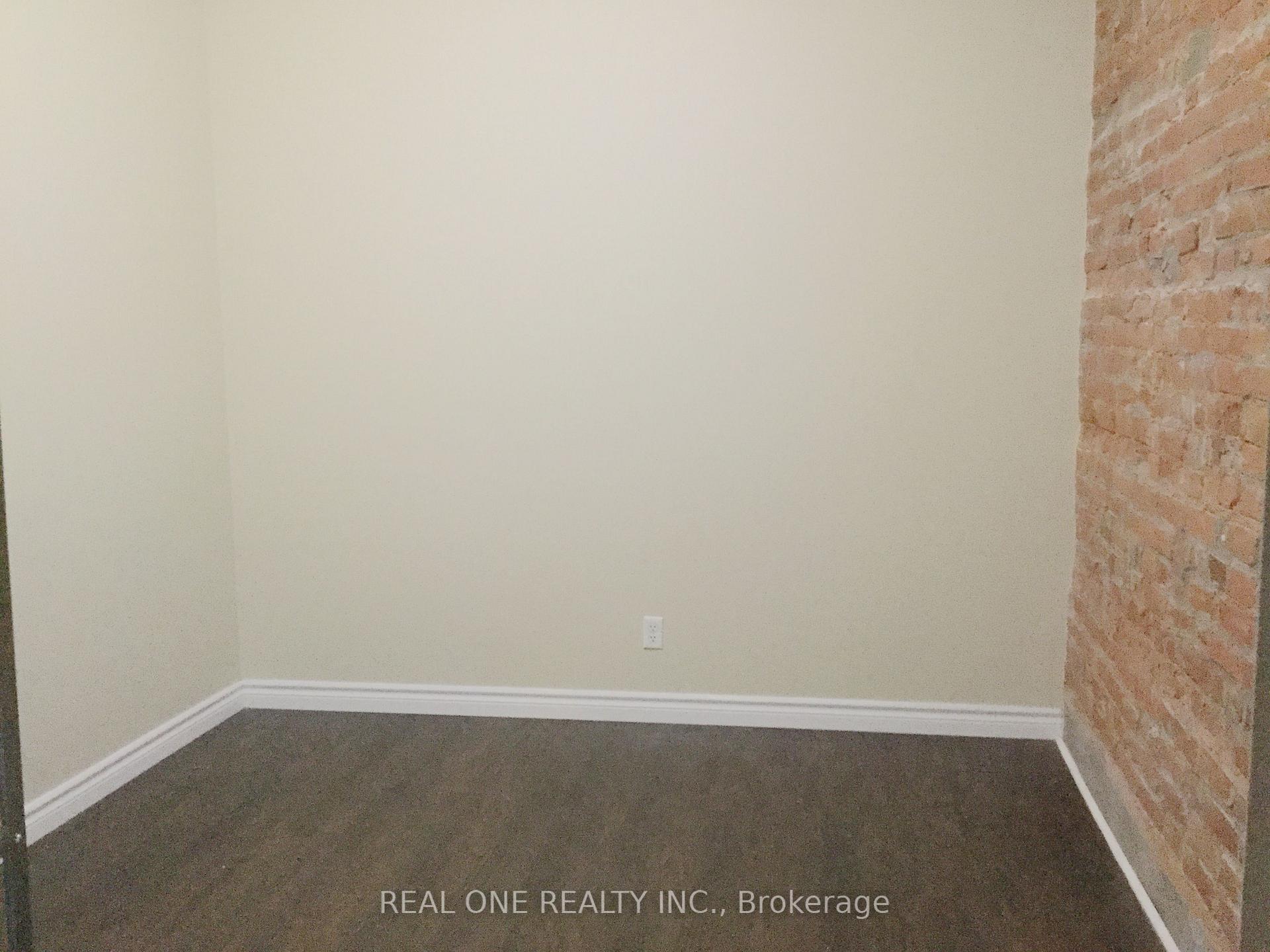 Photo 10 of Unit 4, 173 King Street E, Hamilton, Beasley — HOMEH