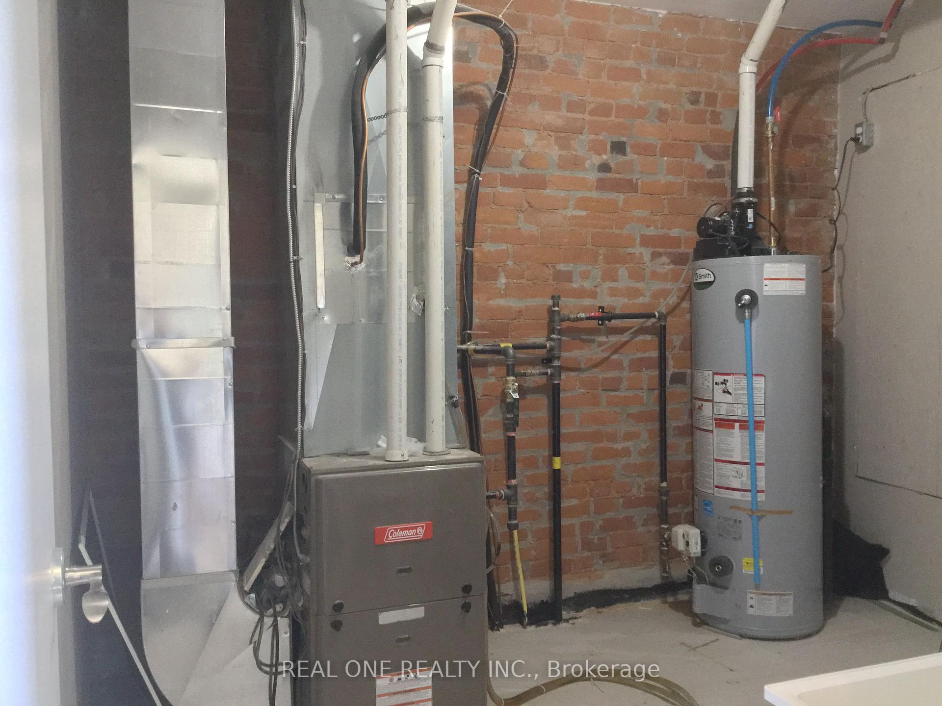 Photo 12 of Unit 4, 173 King Street E, Hamilton, Beasley — HOMEH