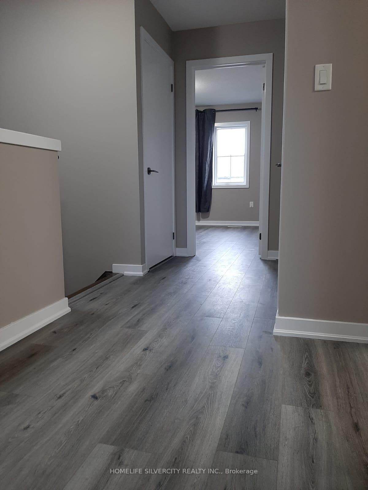 Photo 10 of 75 Sherway Street, Hamilton, Stoney Creek Mountain — HOMEH