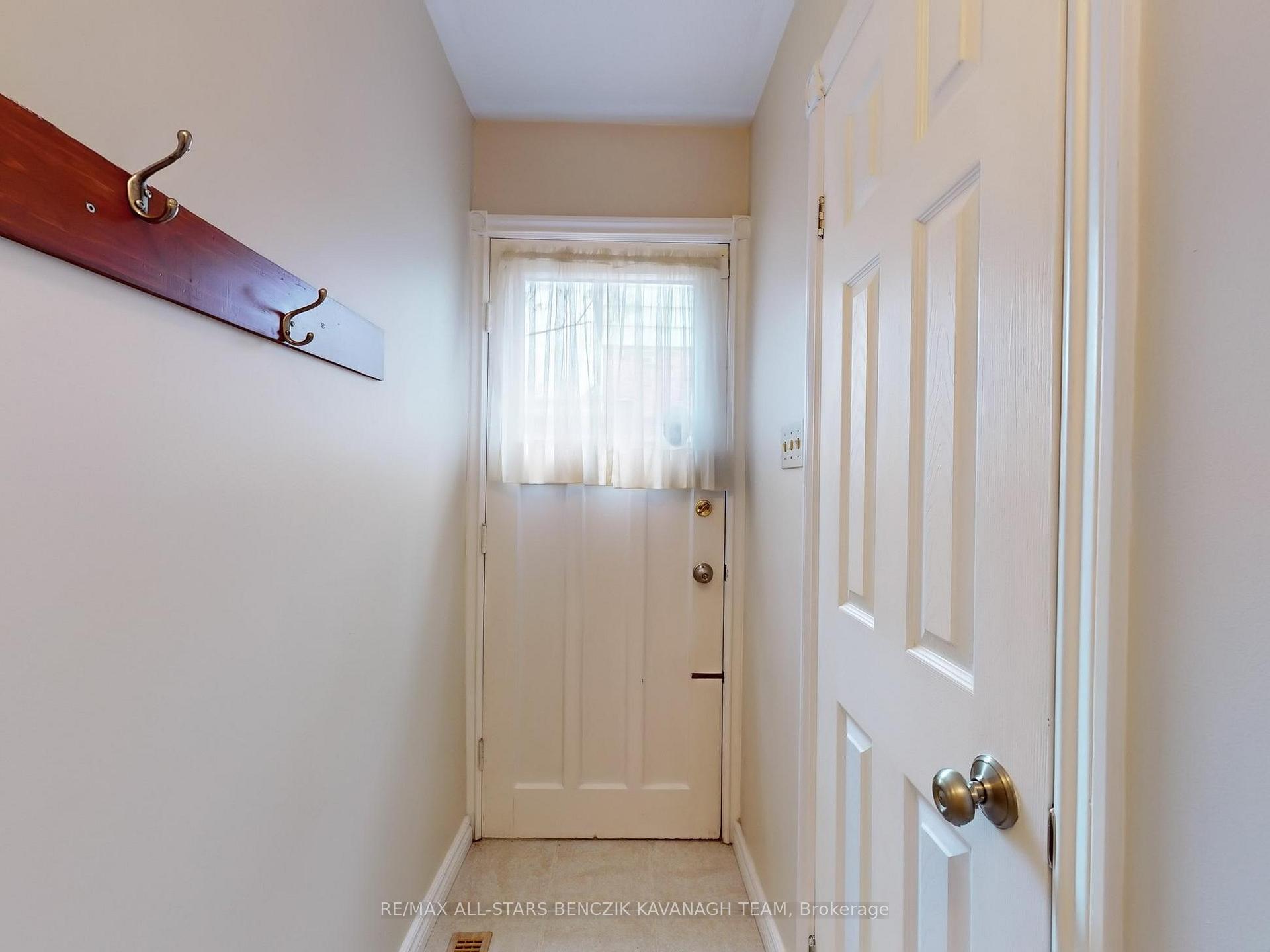 Photo 14 of 95 Ramona Boulevard, Markham, Markham Village — HOMEH