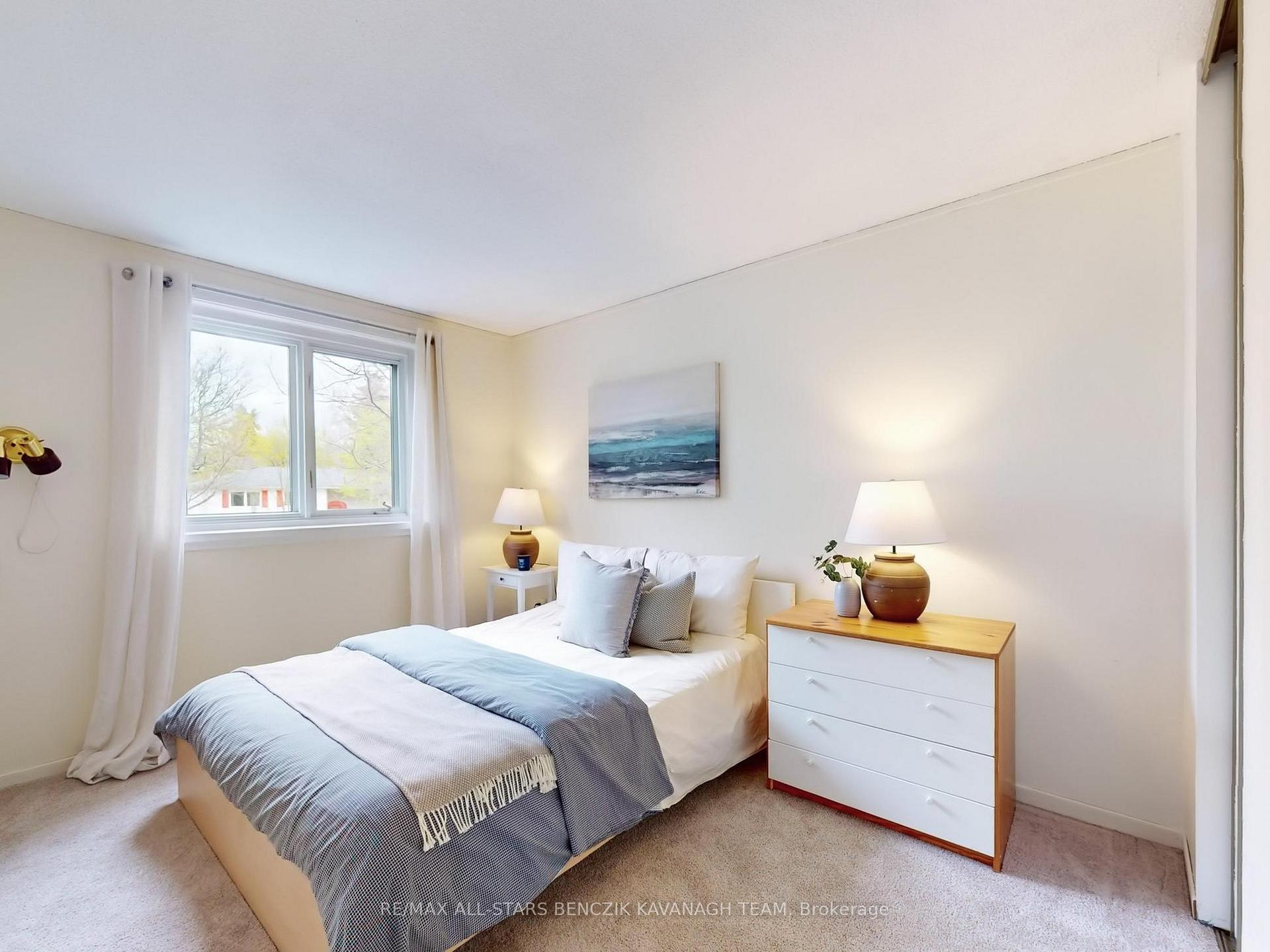 Photo 19 of 95 Ramona Boulevard, Markham, Markham Village — HOMEH