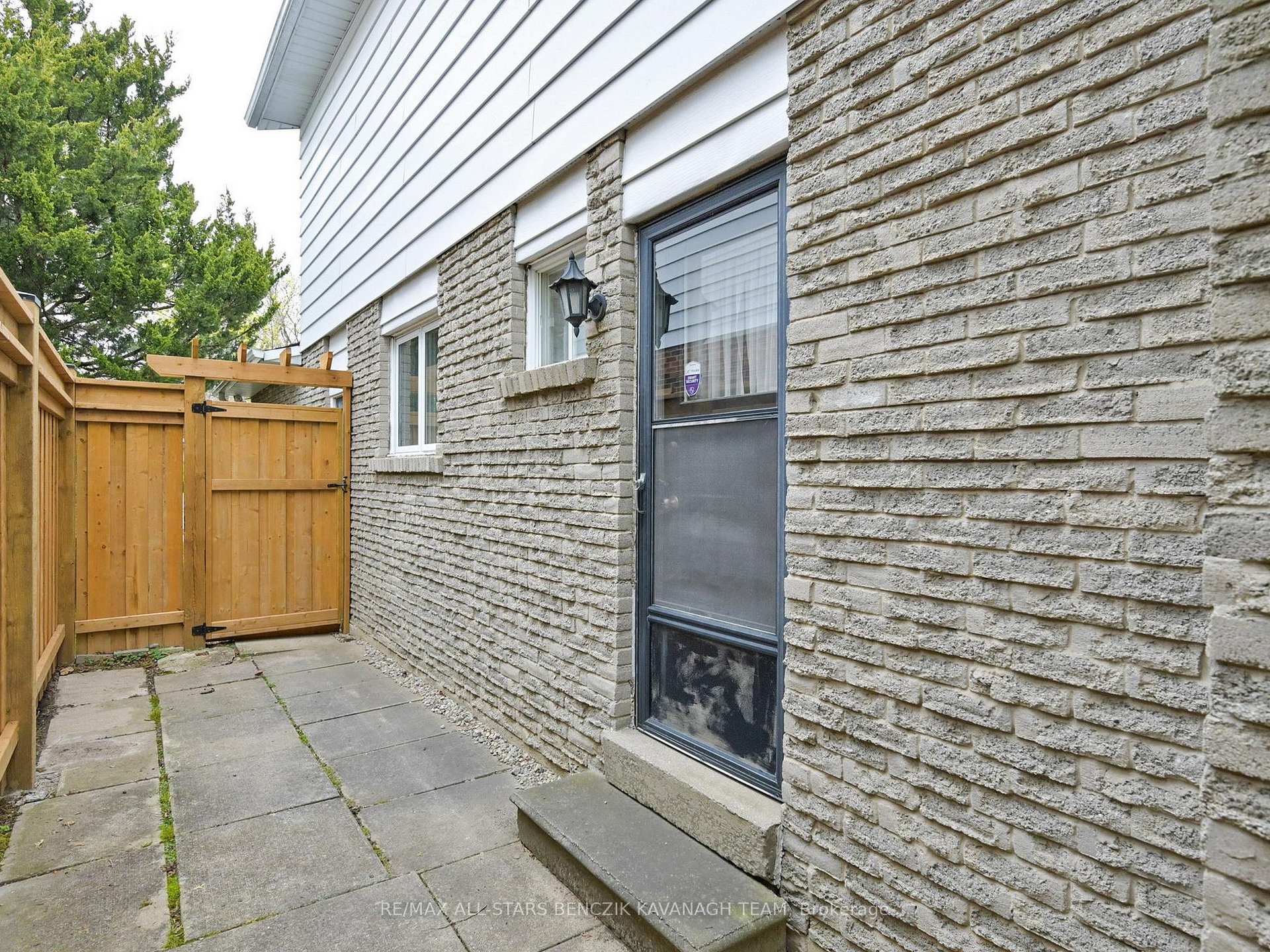 Photo 28 of 95 Ramona Boulevard, Markham, Markham Village — HOMEH