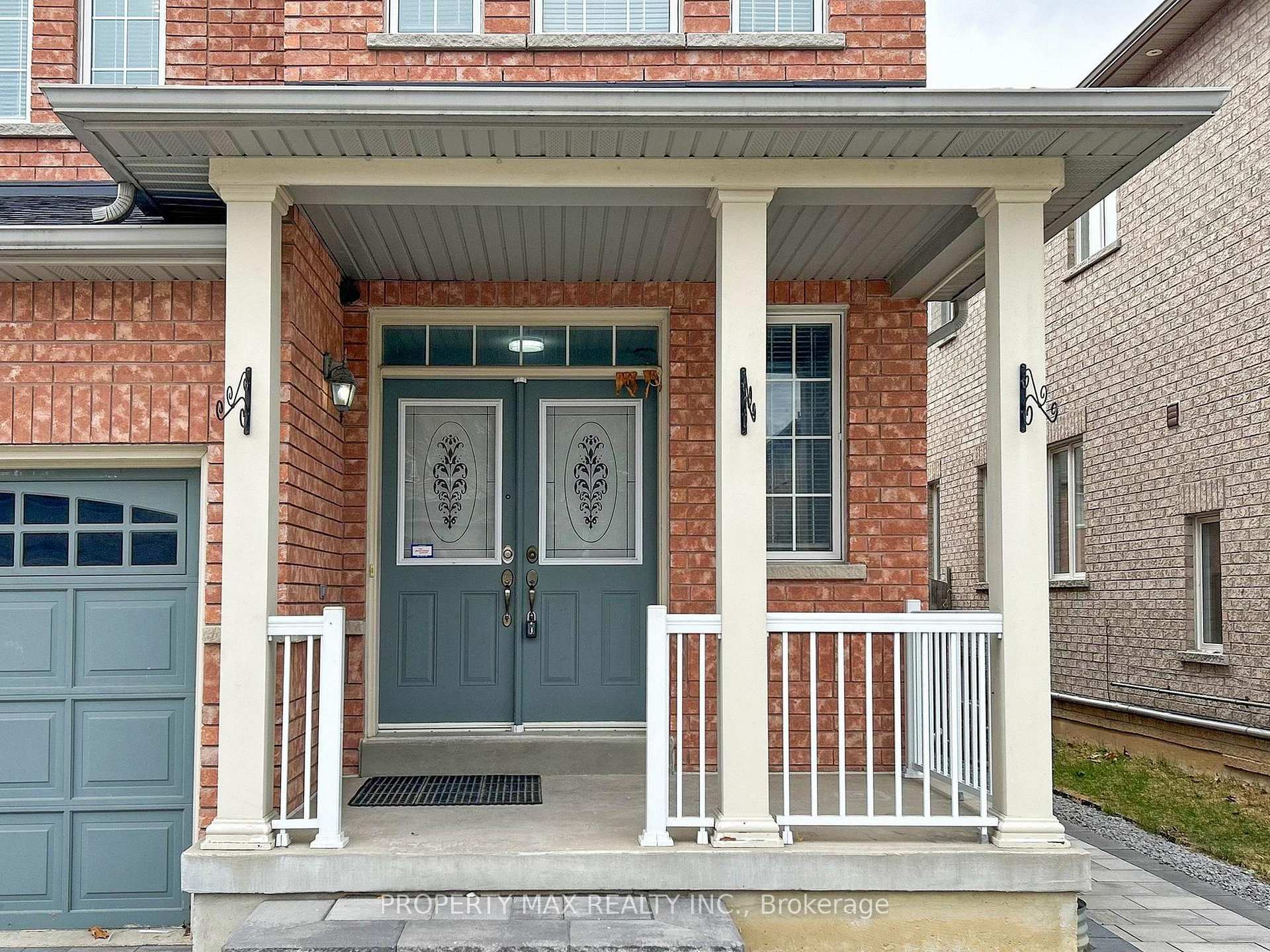 Photo 4 of 15 Berger Avenue, Markham, Box Grove — HOMEH