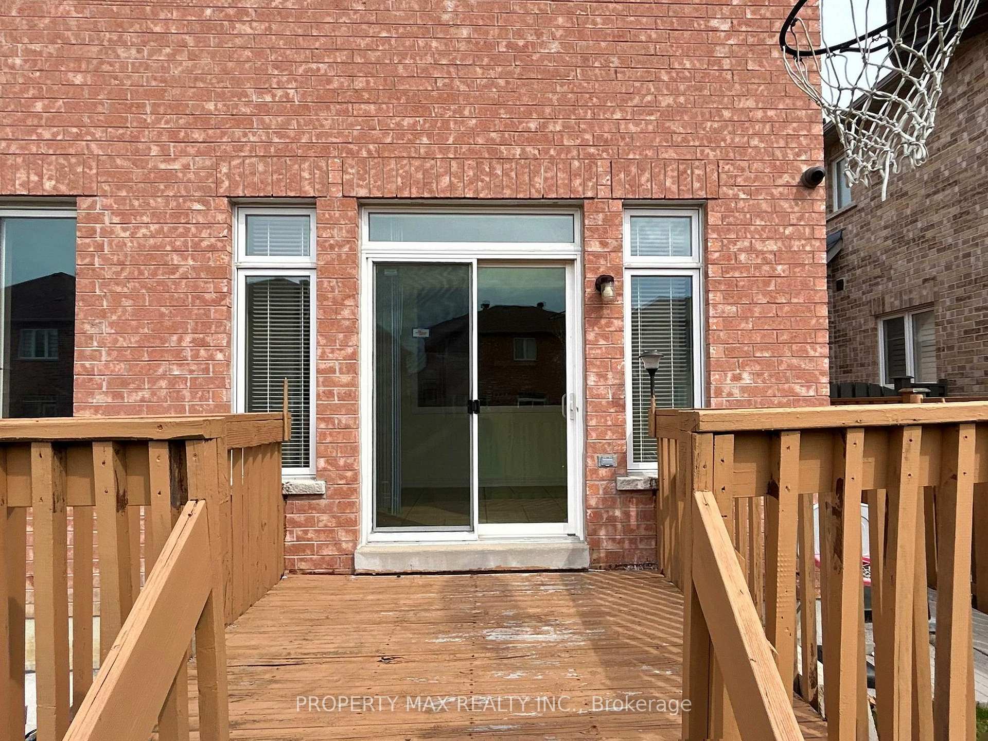 Photo 38 of 15 Berger Avenue, Markham, Box Grove — HOMEH