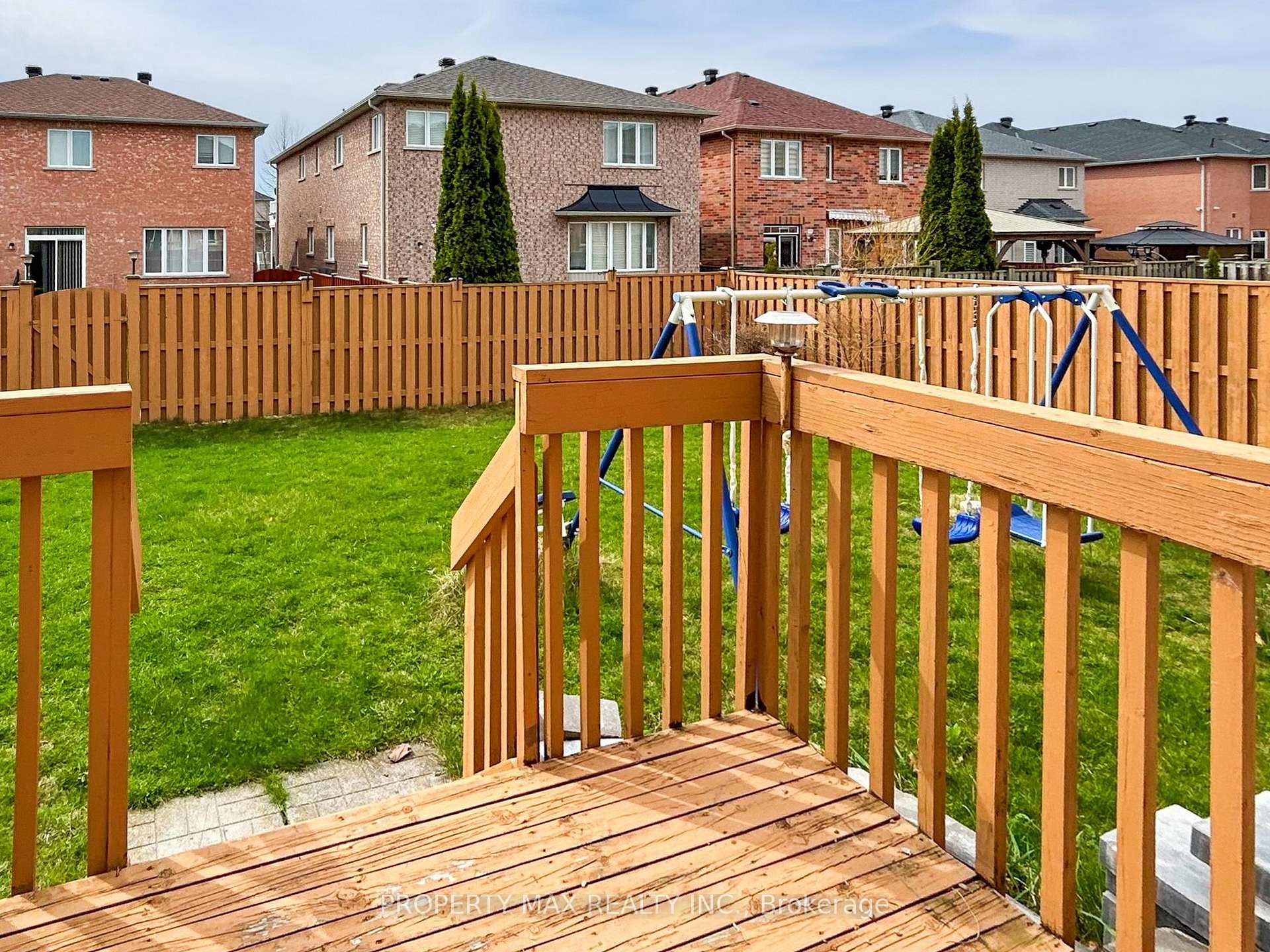 Photo 39 of 15 Berger Avenue, Markham, Box Grove — HOMEH