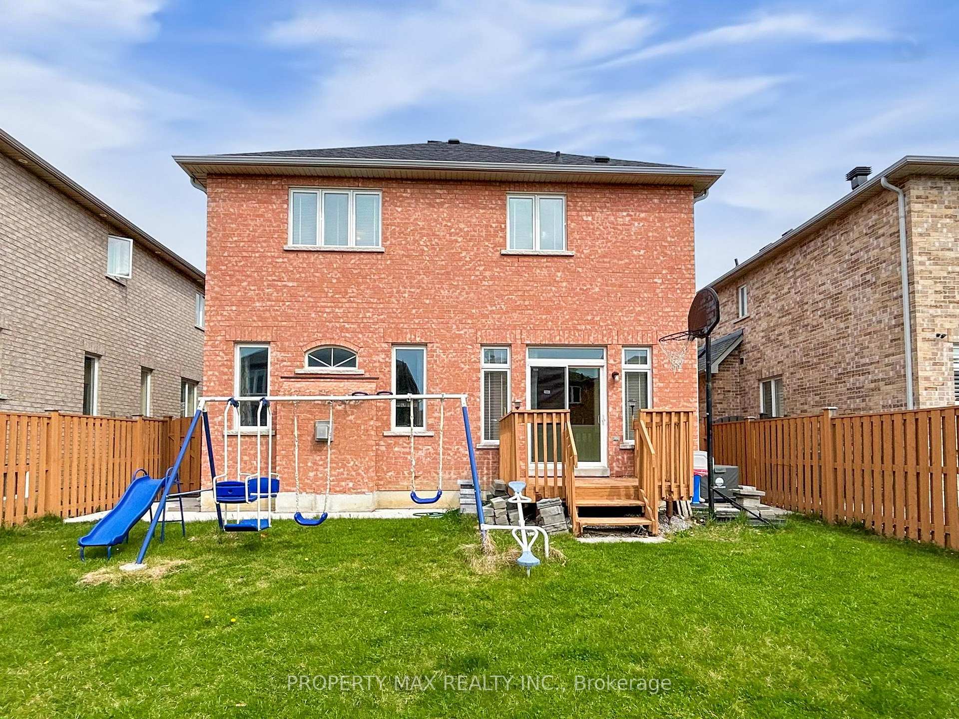 Photo 42 of 15 Berger Avenue, Markham, Box Grove — HOMEH
