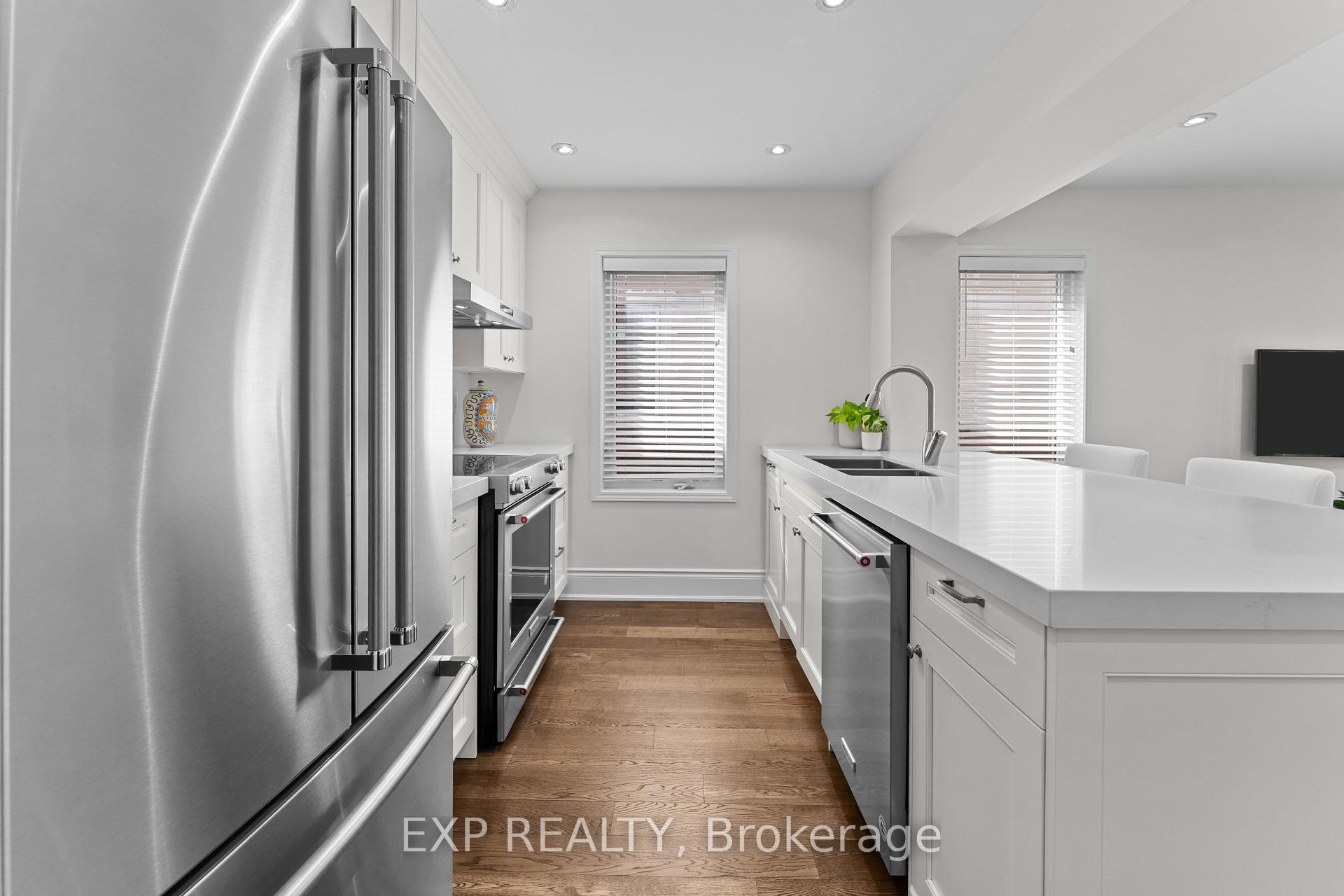 Photo 3 of 292 Reis Place, Milton, Ford — HOMEH