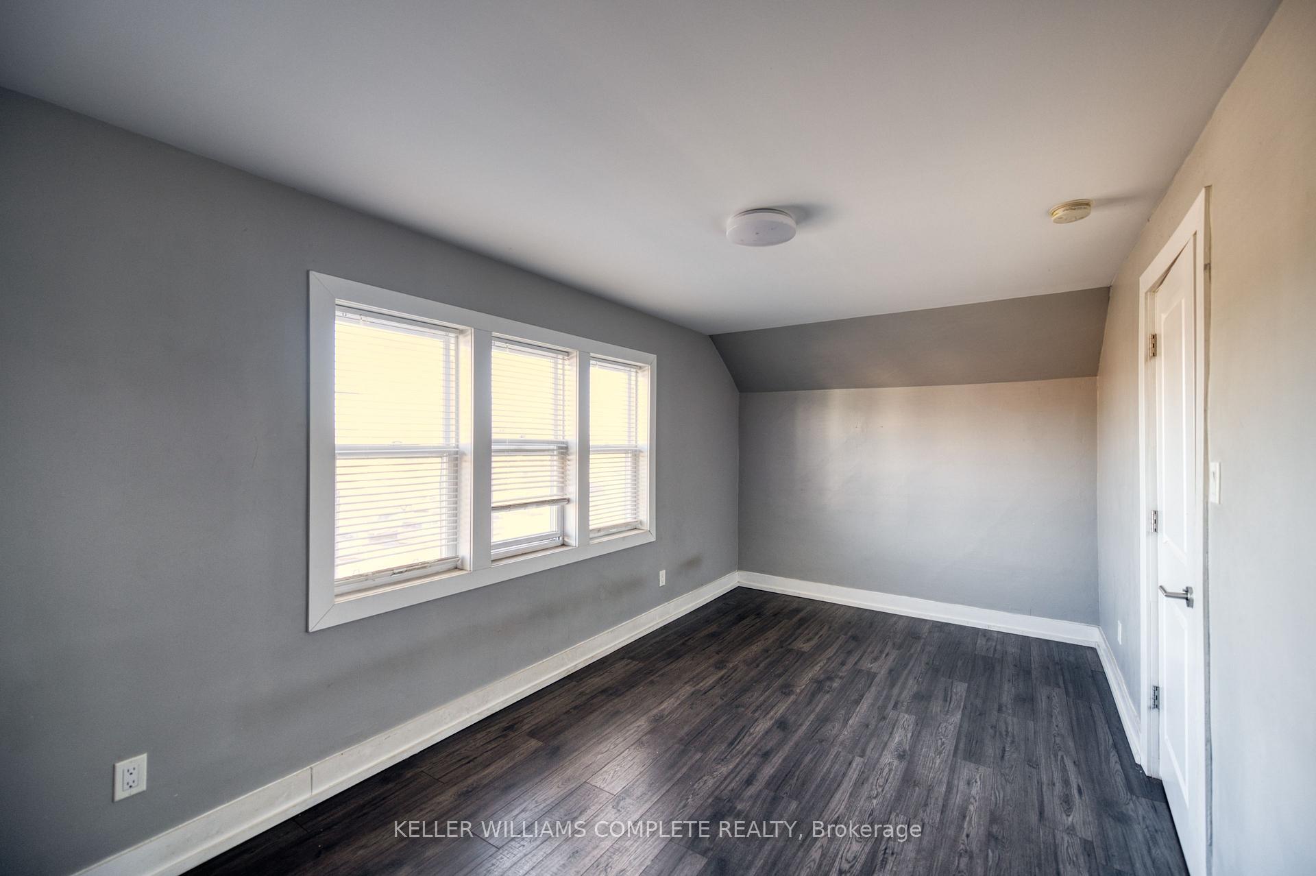 Photo 21 of Unit Unit 3, 48 Shaw Street, Hamilton, Industrial Sector — HOMEH