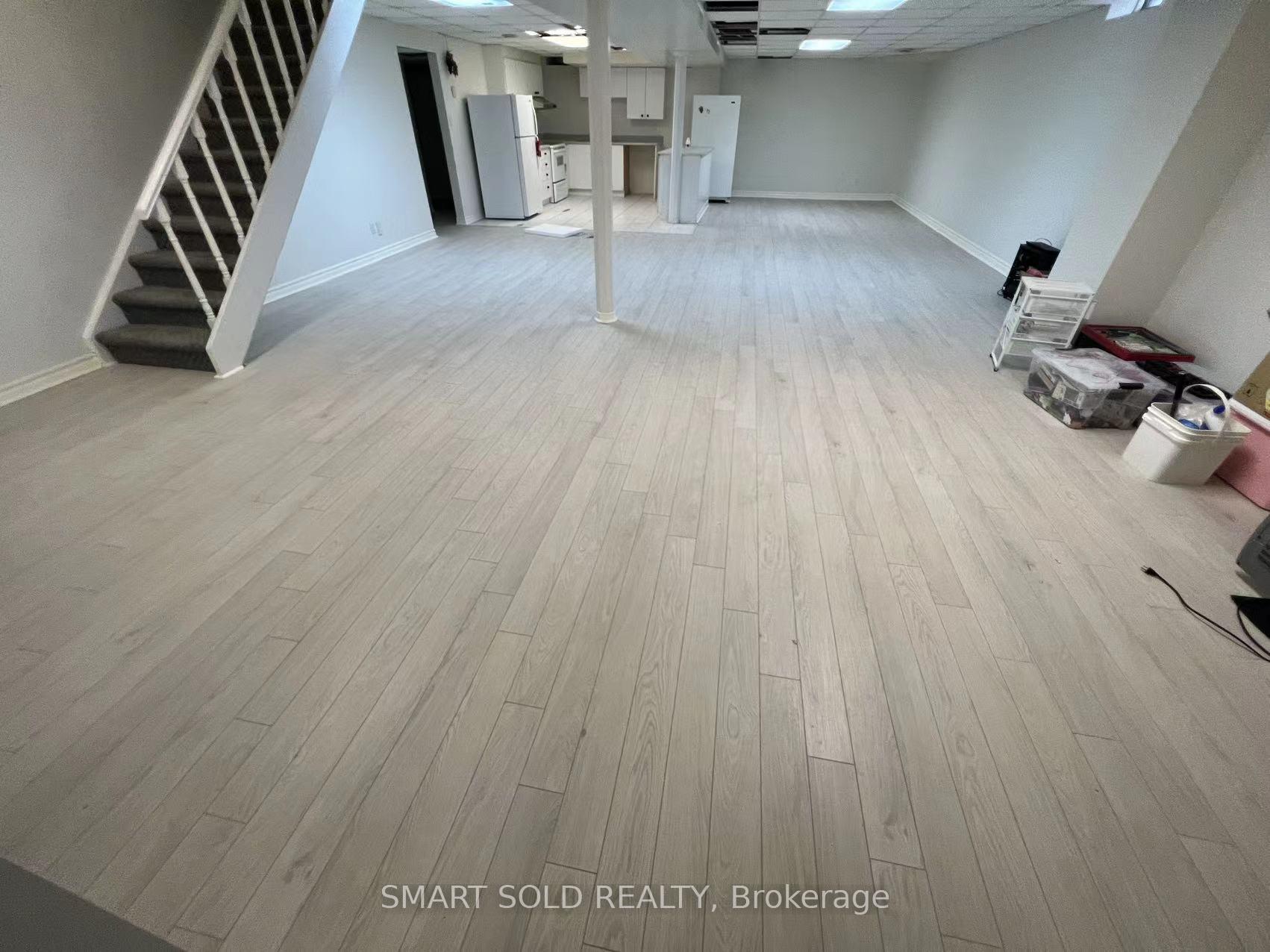 Photo 6 of Unit Lower, 36 Caldbeck Avenue, Markham, Milliken Mills East — HOMEH