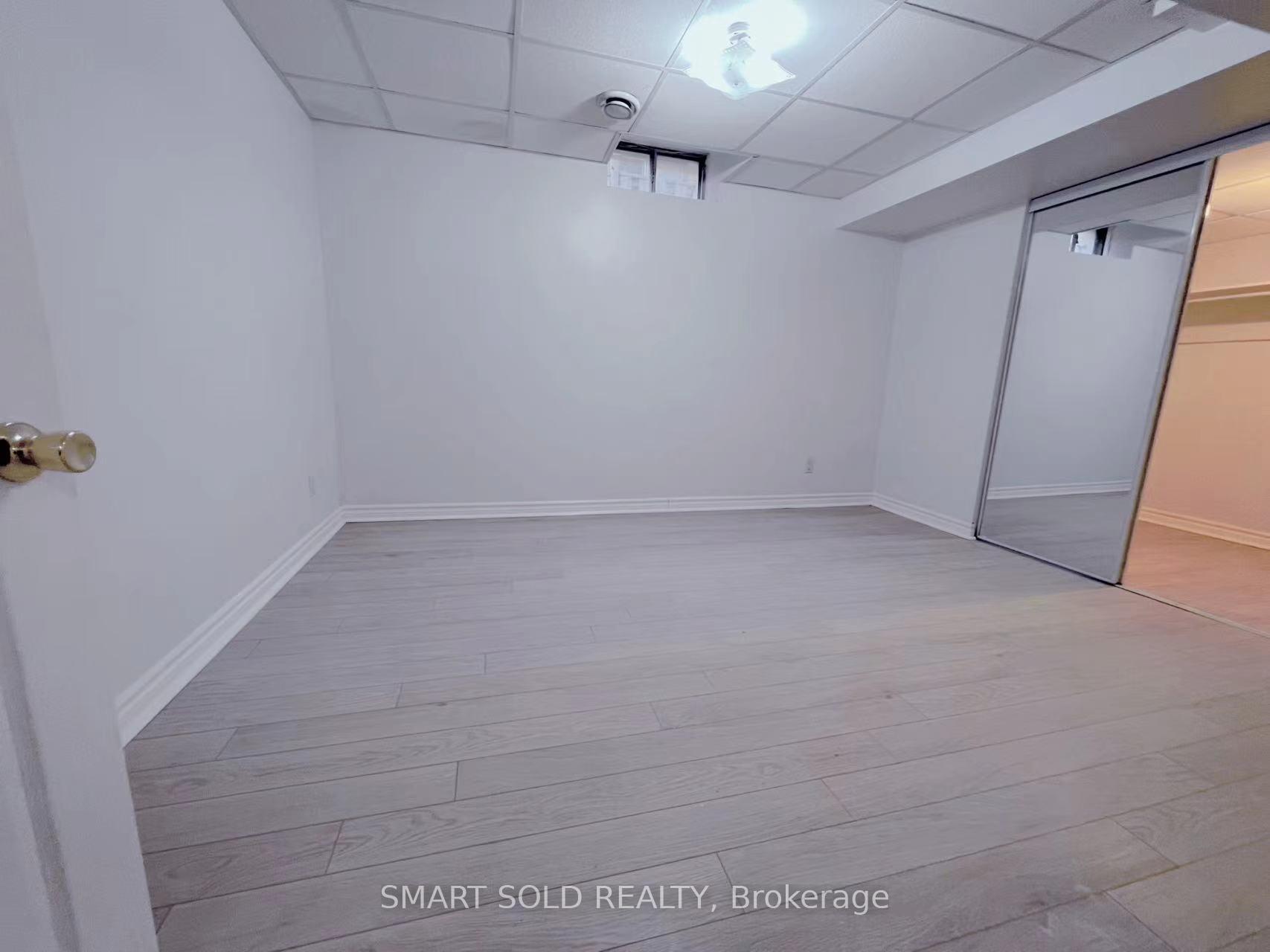 Photo 7 of Unit Lower, 36 Caldbeck Avenue, Markham, Milliken Mills East — HOMEH