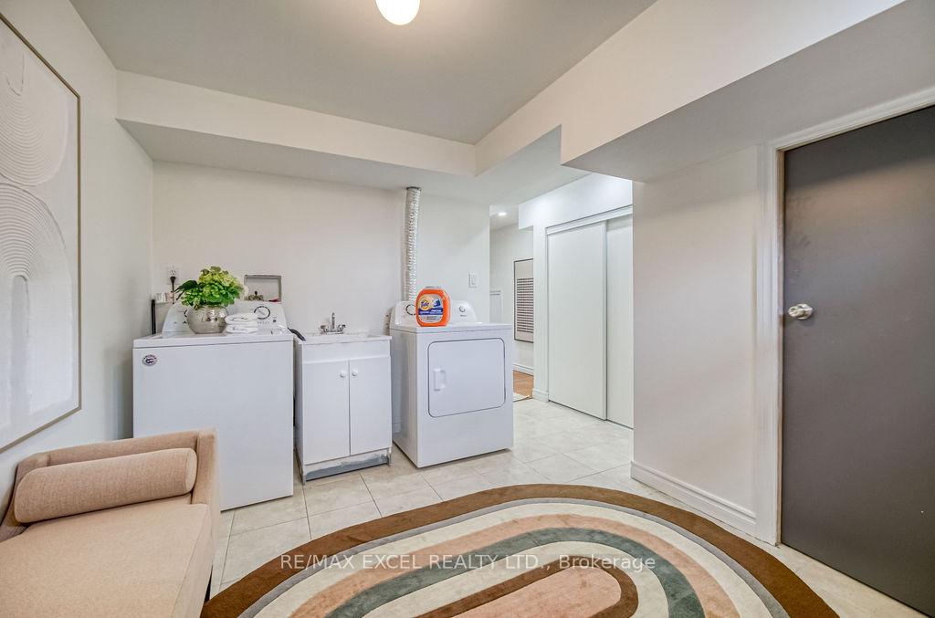 Photo 39 of 5 Lakevista Avenue, Markham, Bullock — HOMEH