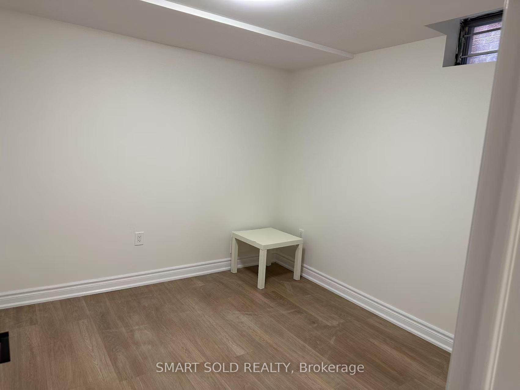 Photo 5 of Unit Bsmt, 84 Song Bird Drive, Markham, Rouge Fairways — HOMEH