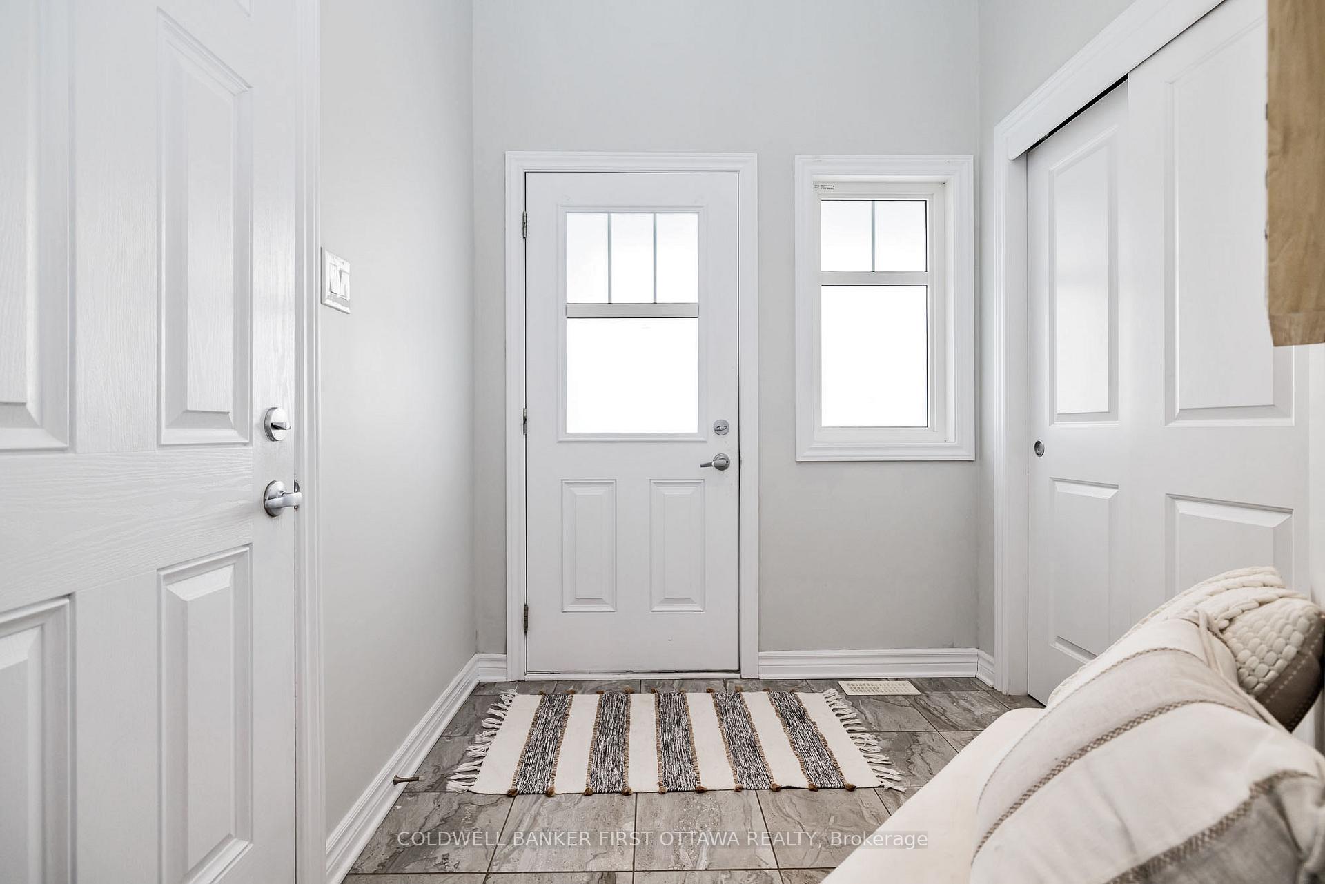 Photo 3 of 504 Paine Avenue, Ottawa, Kanata - Kanata Lakes/Heritage Hills — HOMEH
