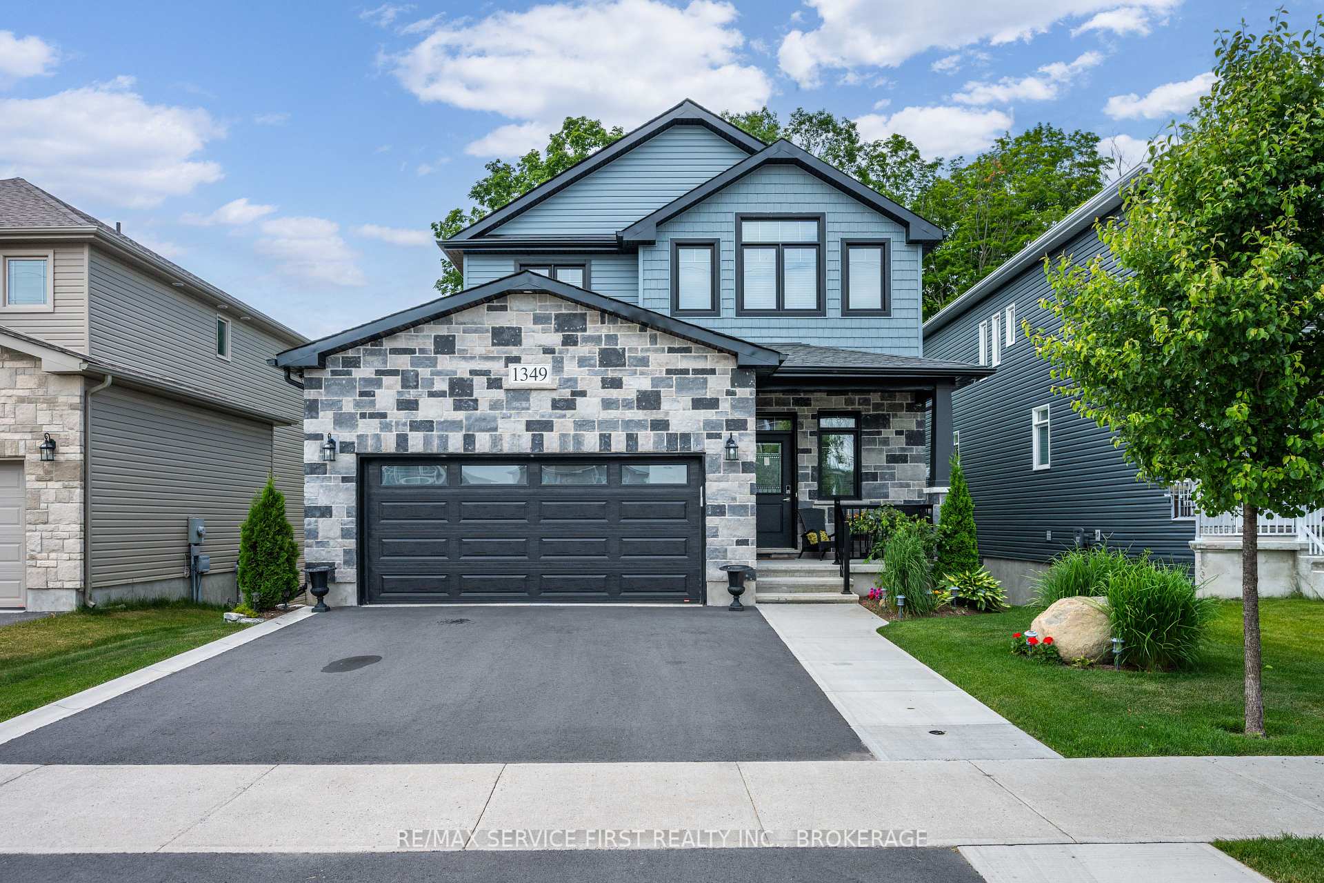 Photo 2 of 1349 Ottawa Street, Kingston, City Northwest — HOMEH