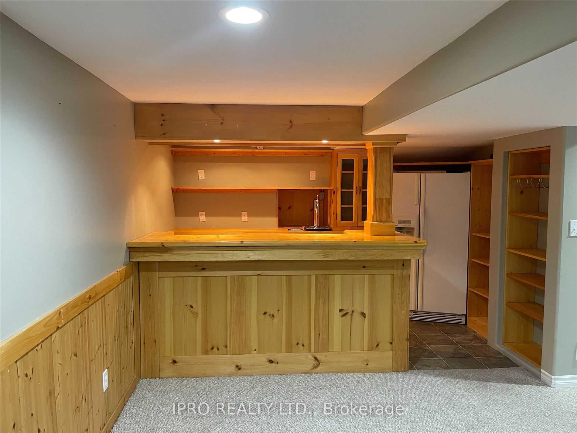Photo 15 of 585 Garner Road W, Hamilton, Ancaster — HOMEH