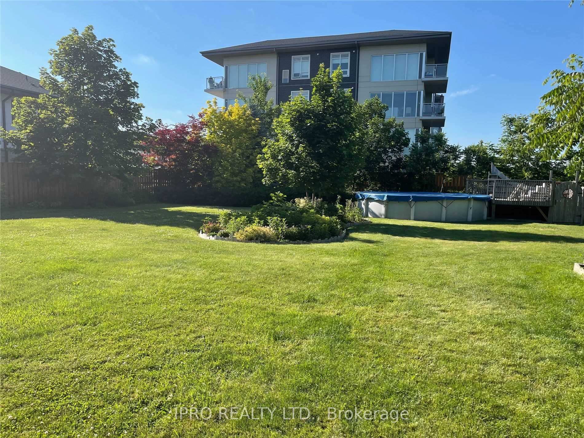 Photo 20 of 585 Garner Road W, Hamilton, Ancaster — HOMEH