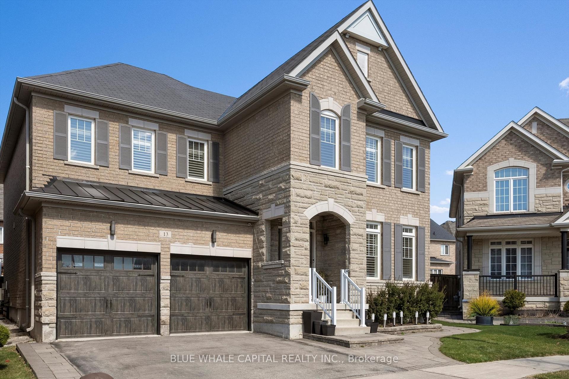 Photo 1 of 13 Dame Gruev Drive, Markham, Greensborough — HOMEH