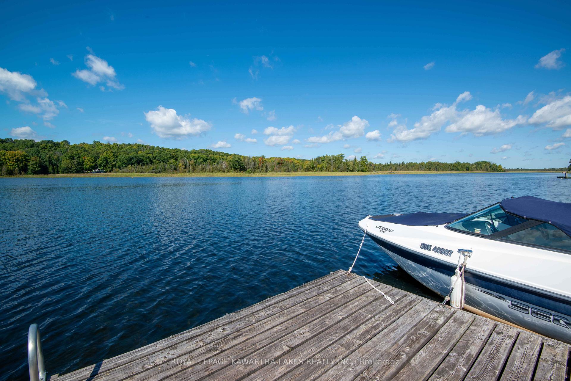 Photo 20 of 34 Deweys Island, Kawartha Lakes, Fenelon Falls — HOMEH