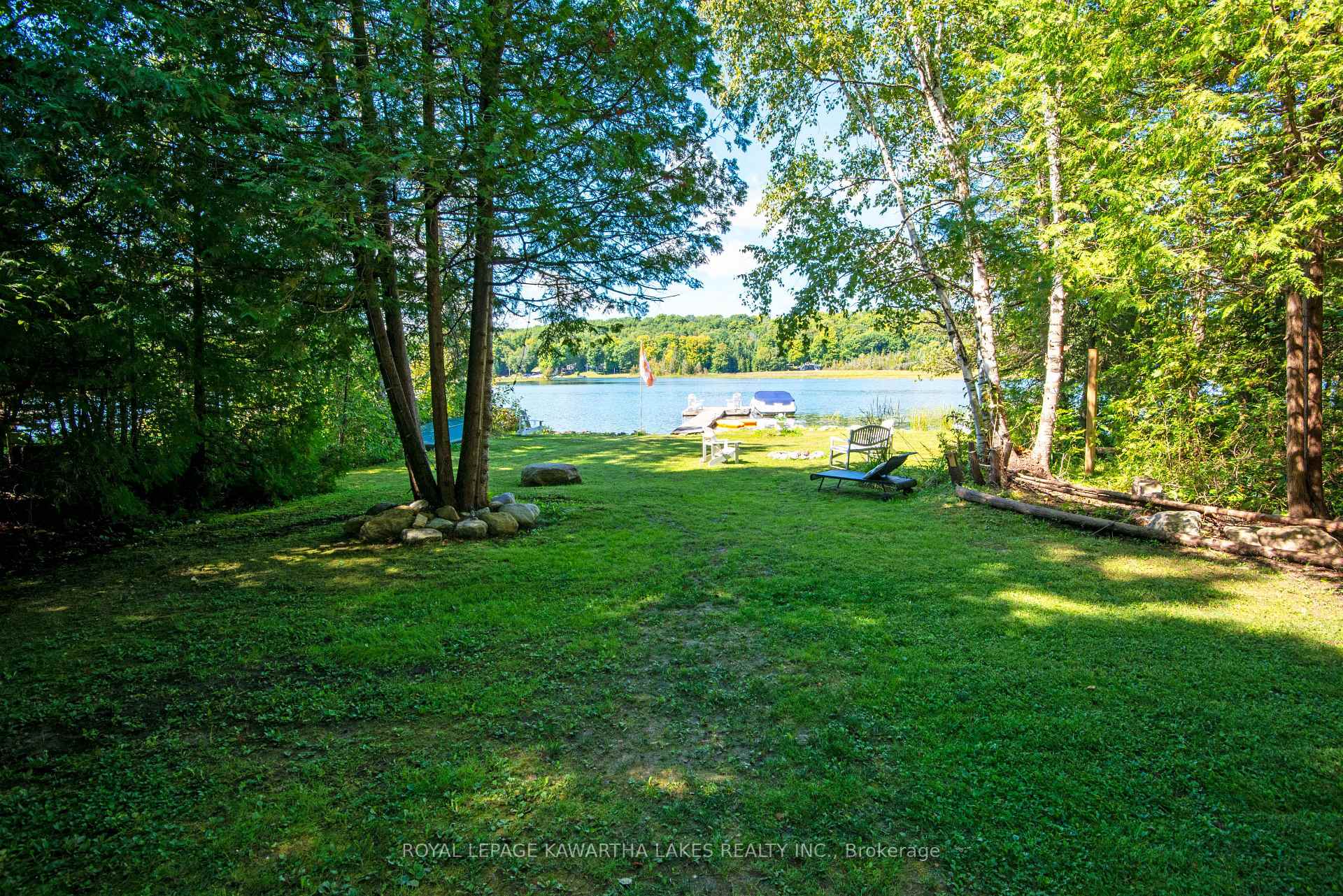Photo 23 of 34 Deweys Island, Kawartha Lakes, Fenelon Falls — HOMEH