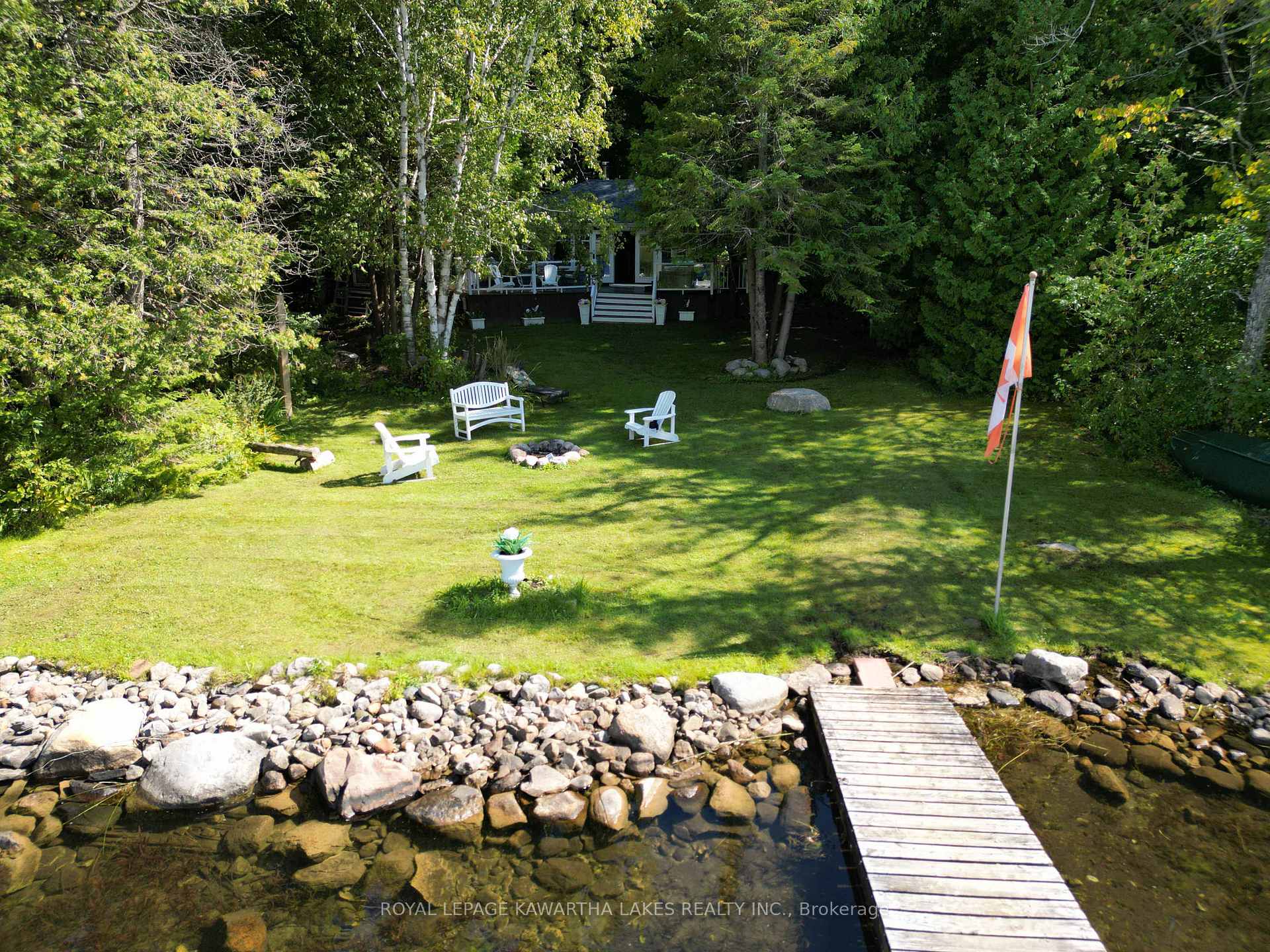 Photo 24 of 34 Deweys Island, Kawartha Lakes, Fenelon Falls — HOMEH