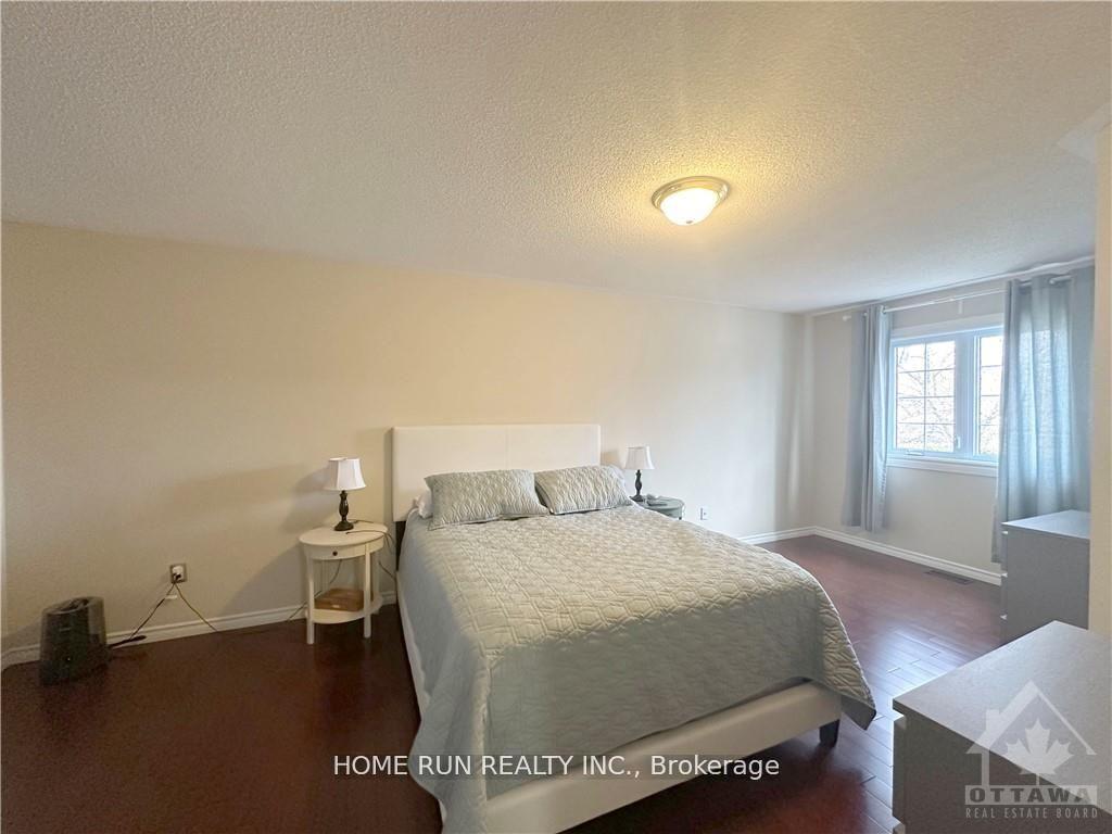 Photo 19 of 67 Beacon Way, Ottawa, Kanata - Morgan's Grant/South March — HOMEH
