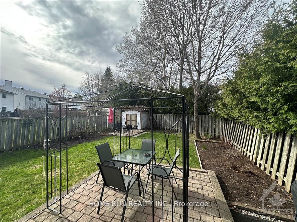 Photo 29 of 67 Beacon Way, Ottawa, Kanata - Morgan's Grant/South March — HOMEH