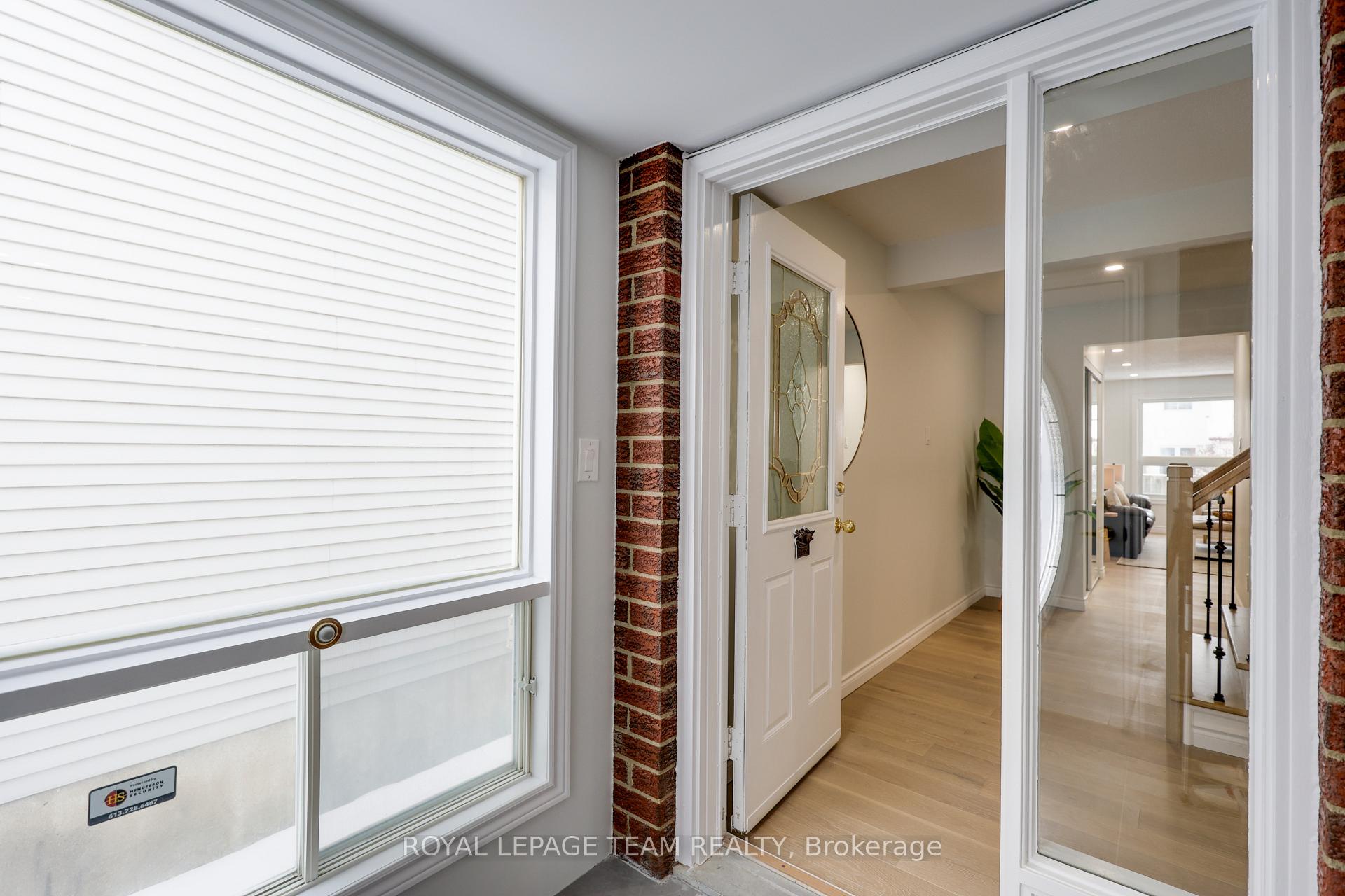 Photo 3 of 38 Acklam Terrace, Ottawa, Kanata - Morgan's Grant/South March — HOMEH