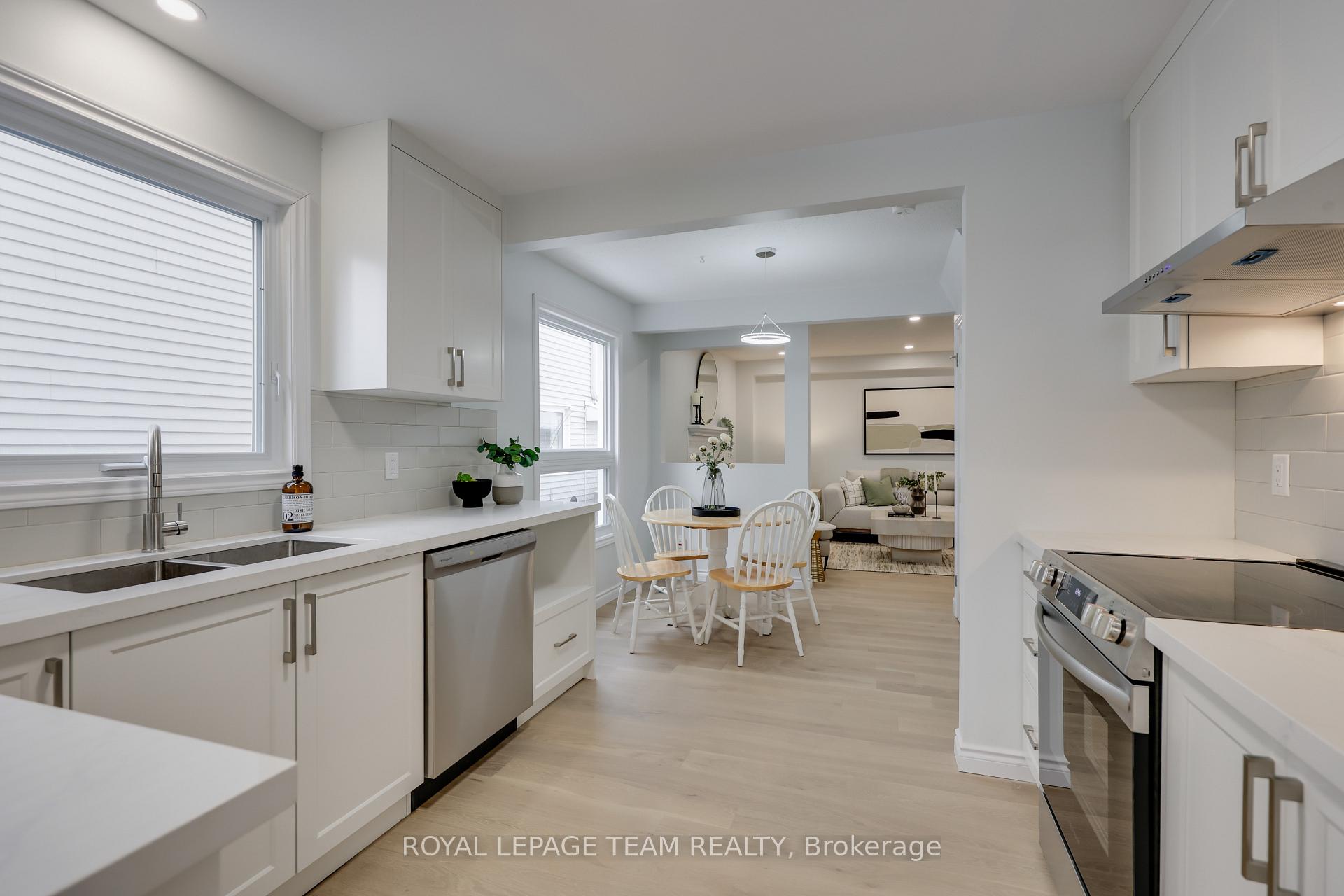 Photo 14 of 38 Acklam Terrace, Ottawa, Kanata - Morgan's Grant/South March — HOMEH