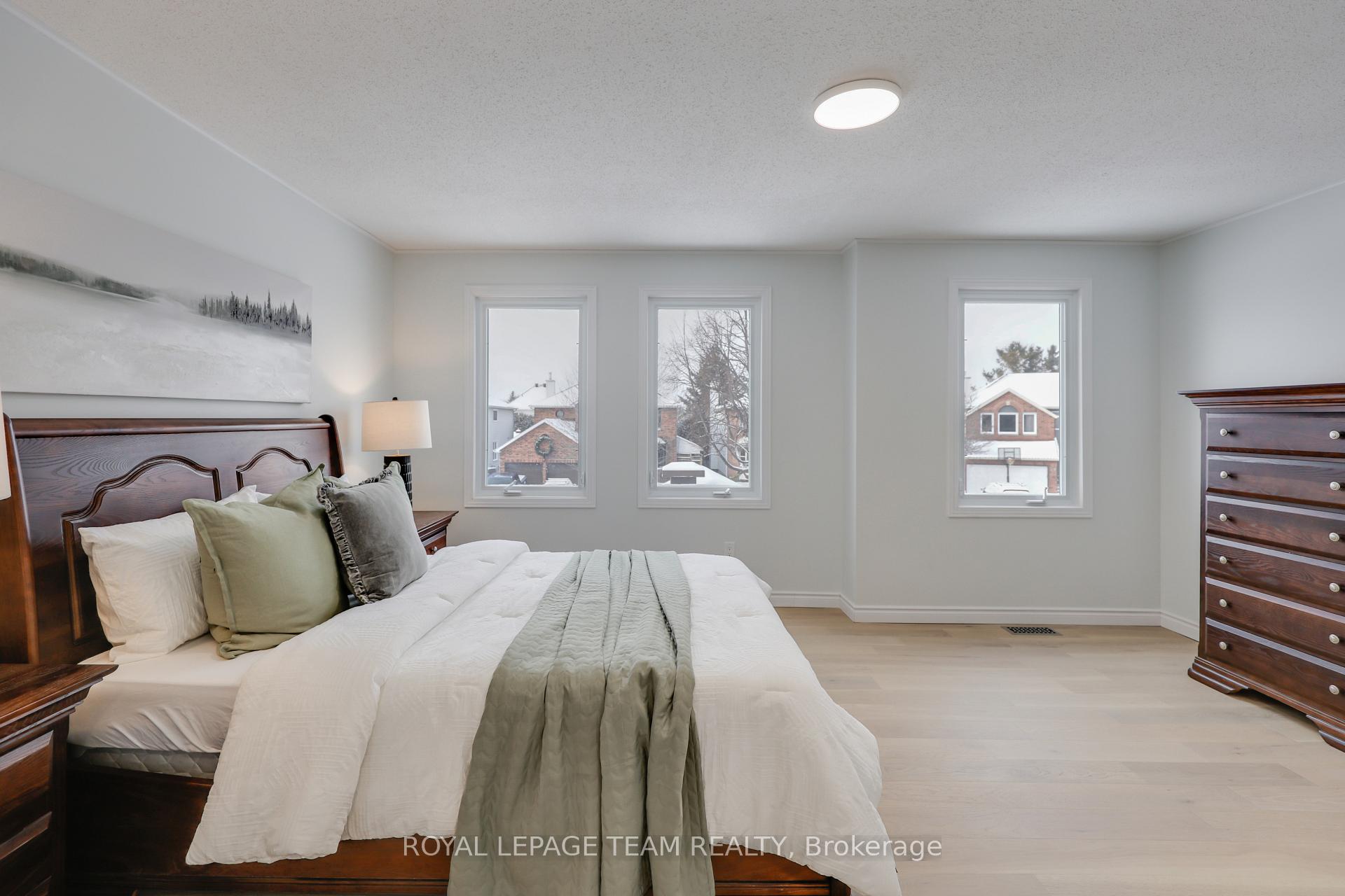 Photo 24 of 38 Acklam Terrace, Ottawa, Kanata - Morgan's Grant/South March — HOMEH