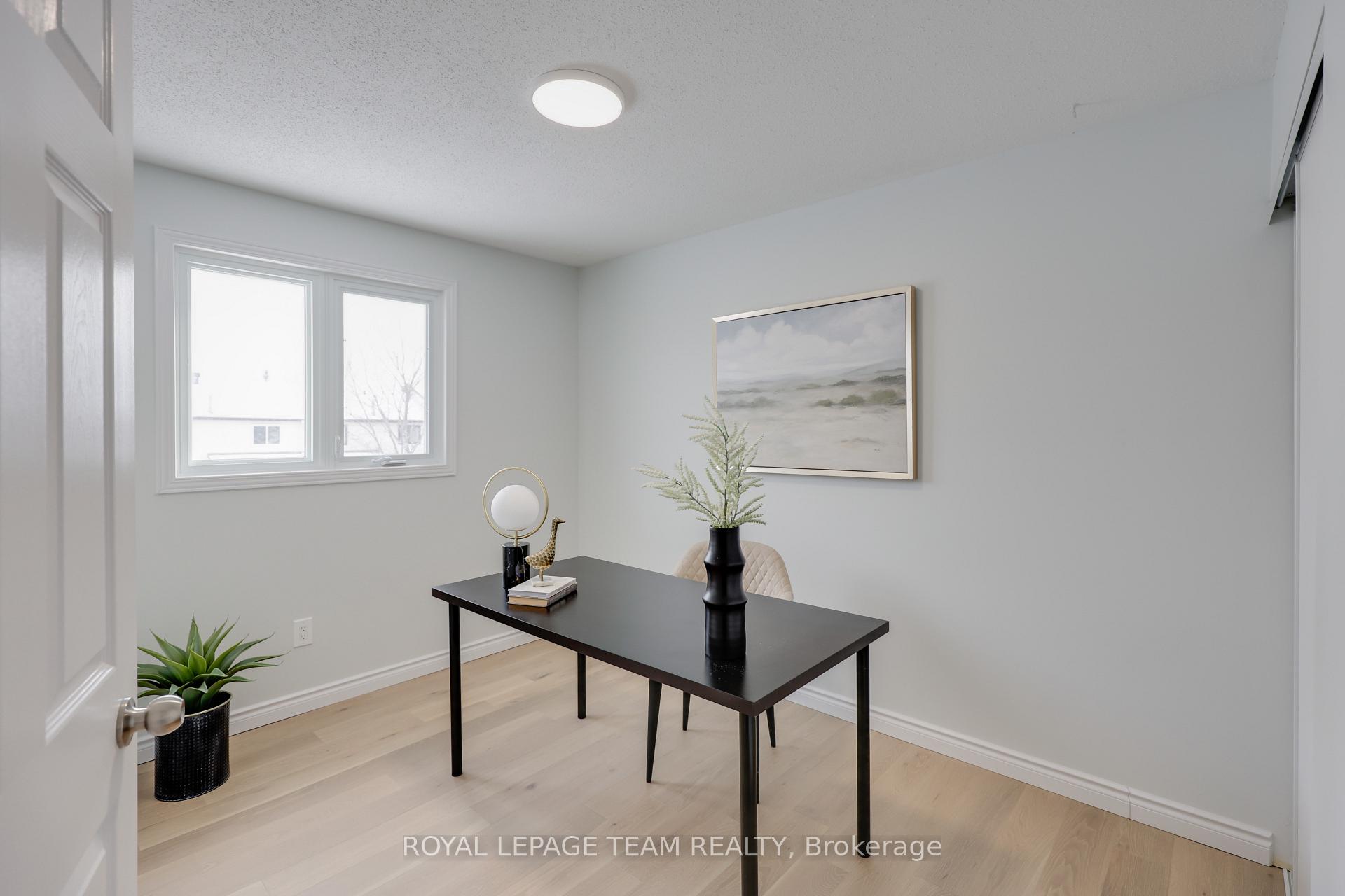 Photo 29 of 38 Acklam Terrace, Ottawa, Kanata - Morgan's Grant/South March — HOMEH
