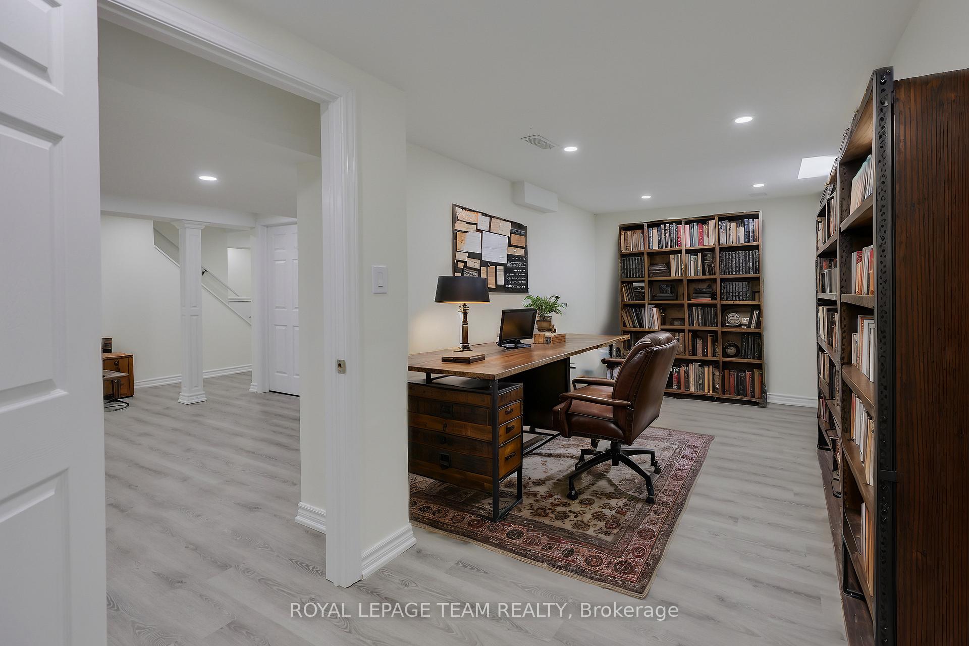 Photo 37 of 38 Acklam Terrace, Ottawa, Kanata - Morgan's Grant/South March — HOMEH