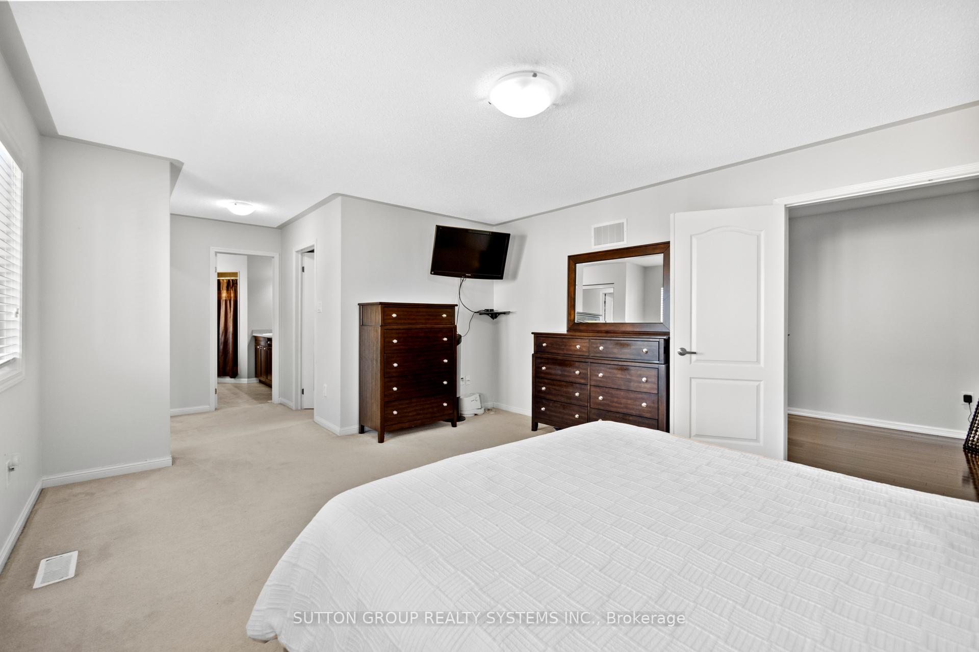 Photo 17 of 925 Dice Way, Milton, Willmott — HOMEH