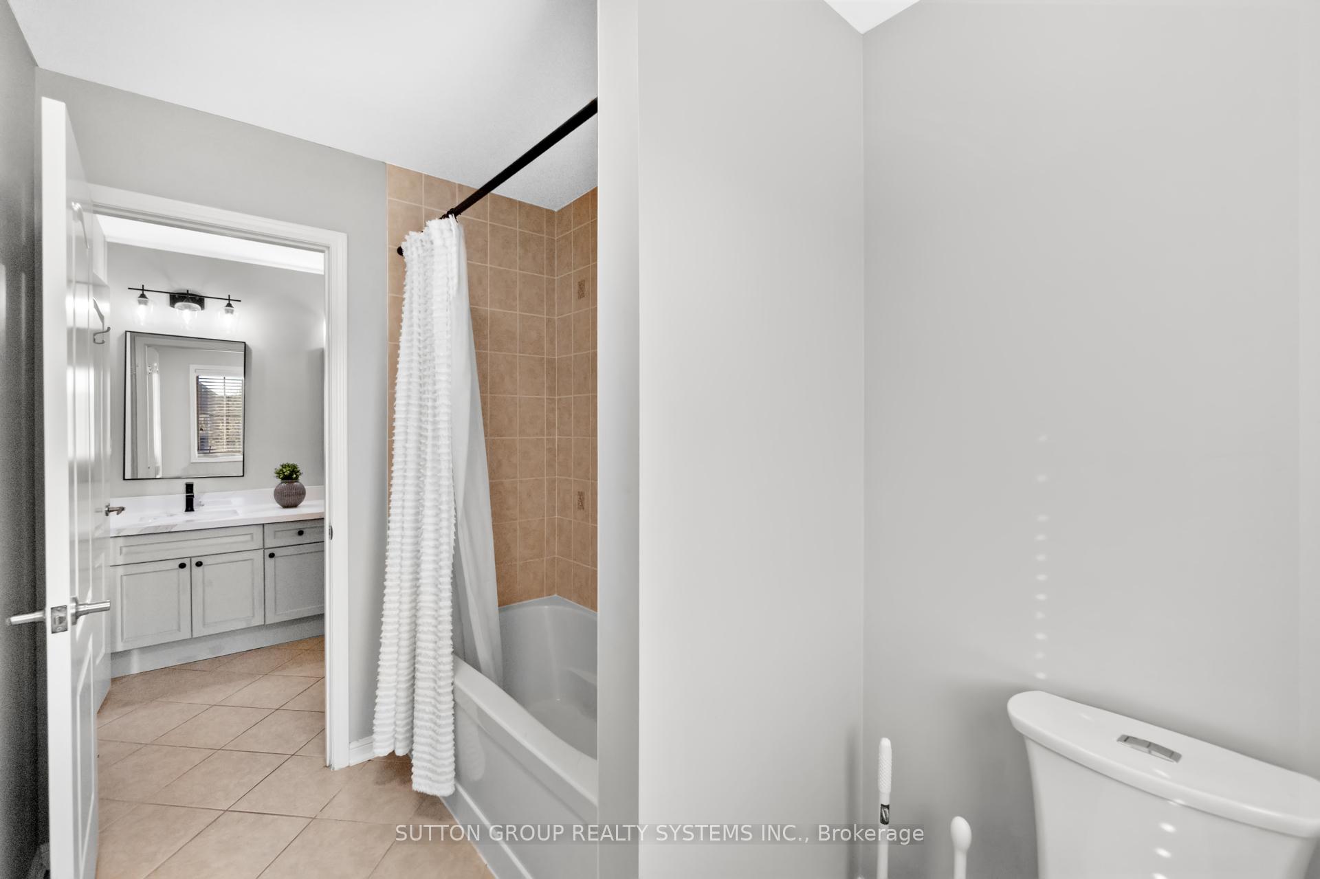 Photo 43 of 925 Dice Way, Milton, Willmott — HOMEH