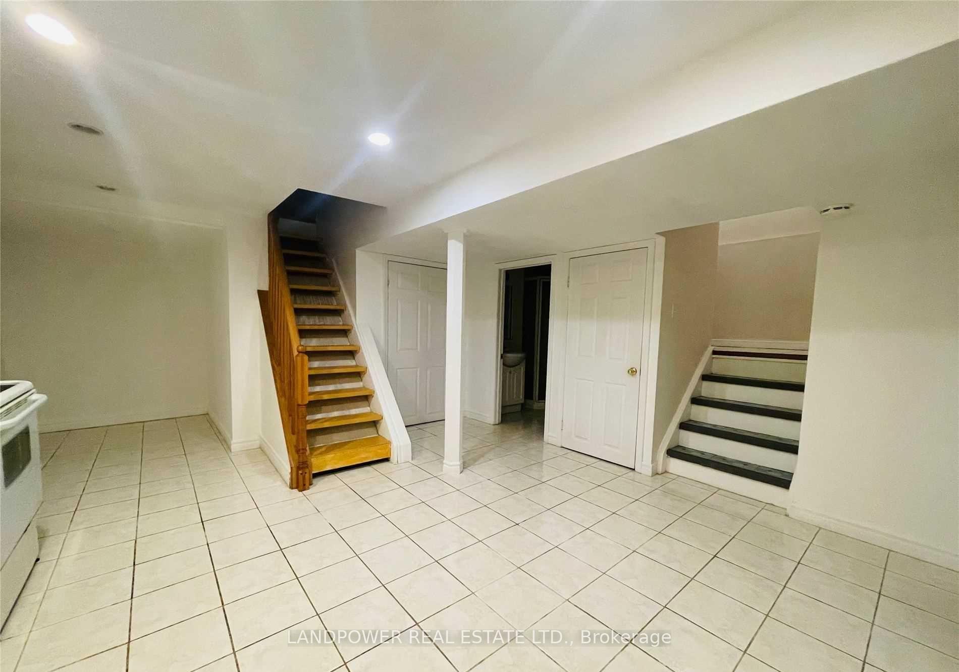 Photo 7 of Unit Bsmt, 31 Carey Crescent, Markham, Milliken Mills West — HOMEH