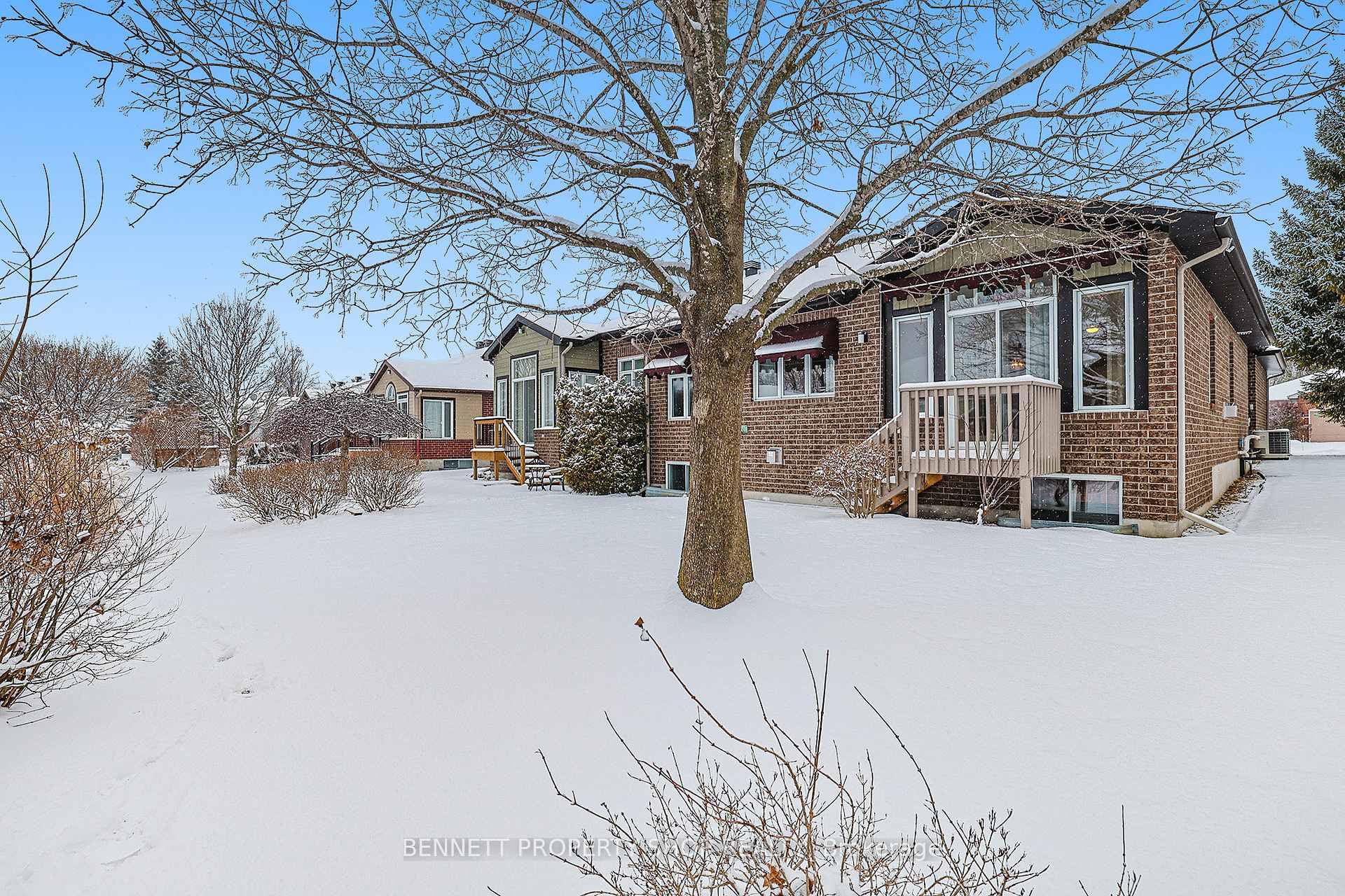 Photo 4 of 72 Waterthrush Crescent, Ottawa, Kanata - Bridlewood — HOMEH