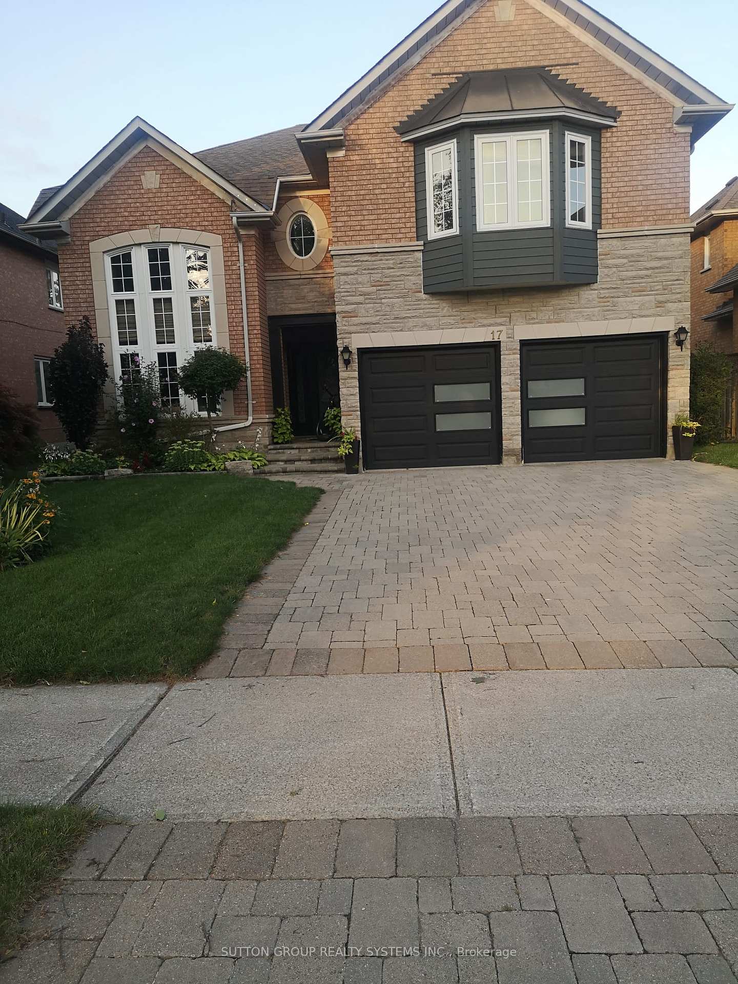 Photo 1 of 17 Boxwood Crescent, Markham, Rouge Fairways — HOMEH