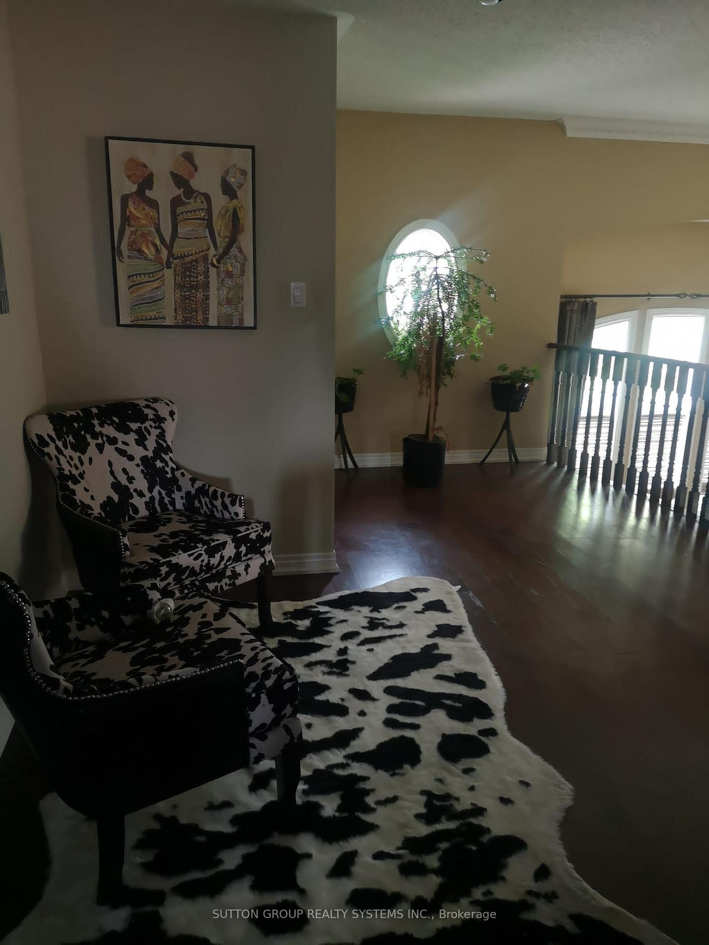 Photo 11 of 17 Boxwood Crescent, Markham, Rouge Fairways — HOMEH