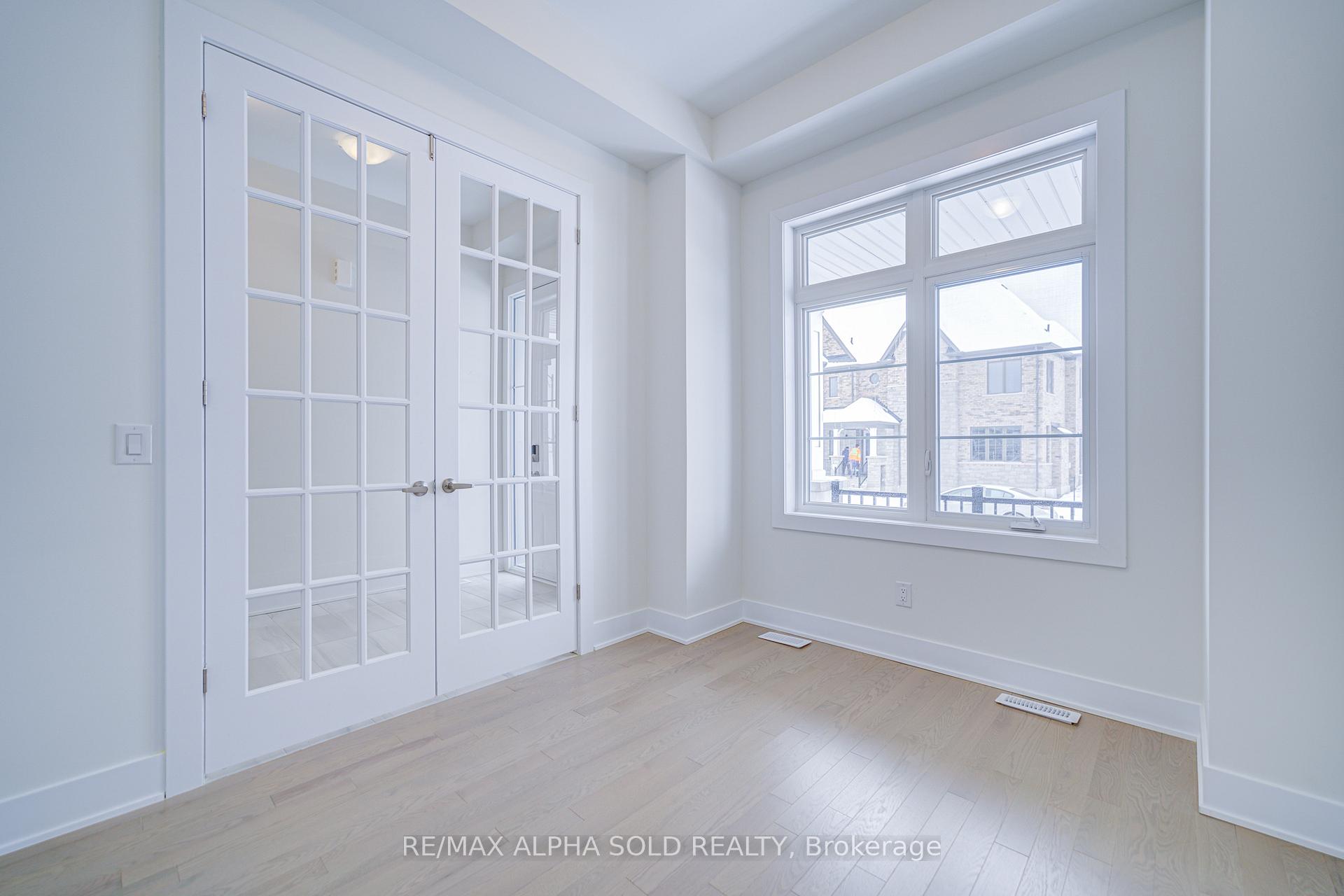 Photo 7 of 13 Godfrey Willis Drive, Markham, Angus Glen — HOMEH