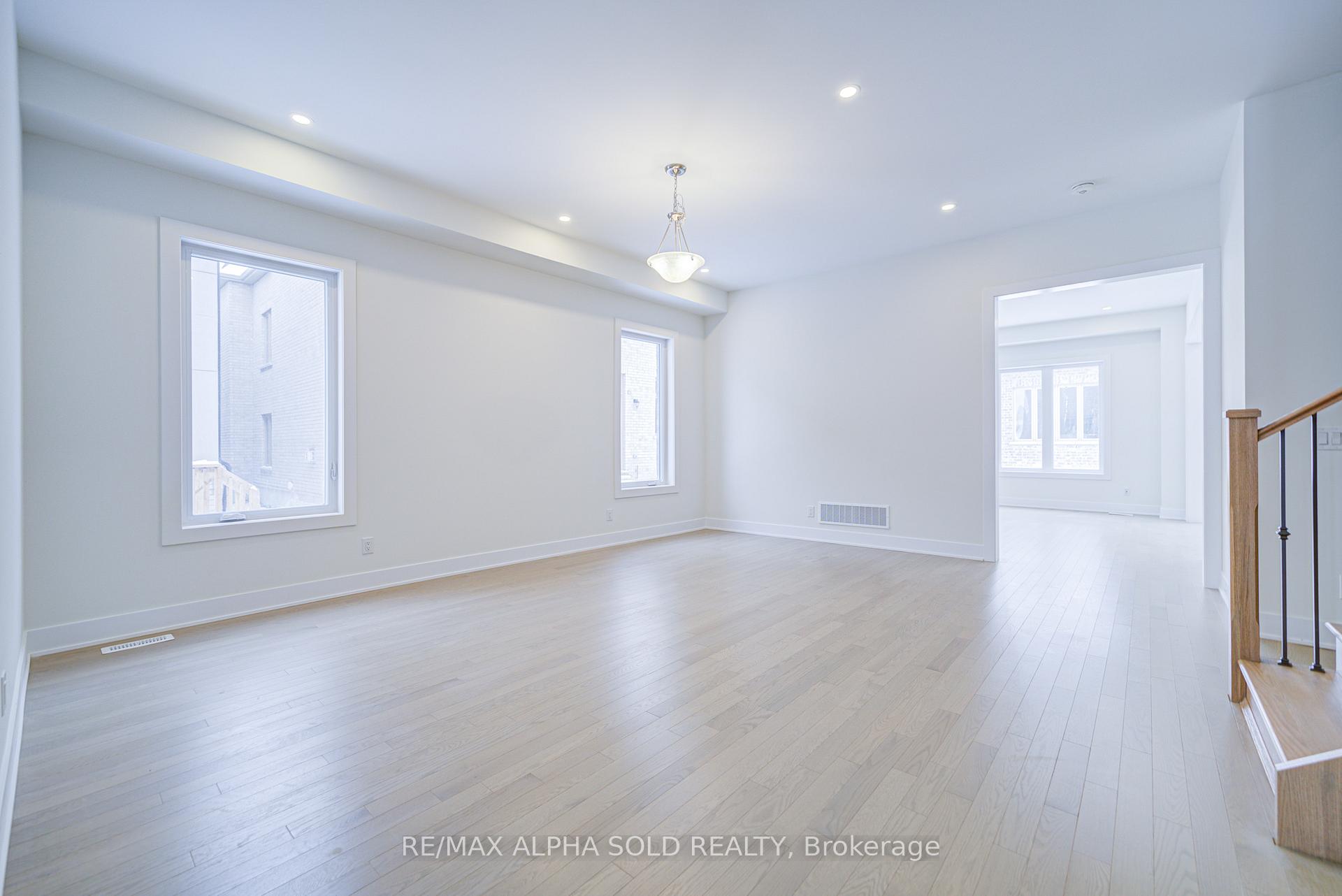 Photo 9 of 13 Godfrey Willis Drive, Markham, Angus Glen — HOMEH