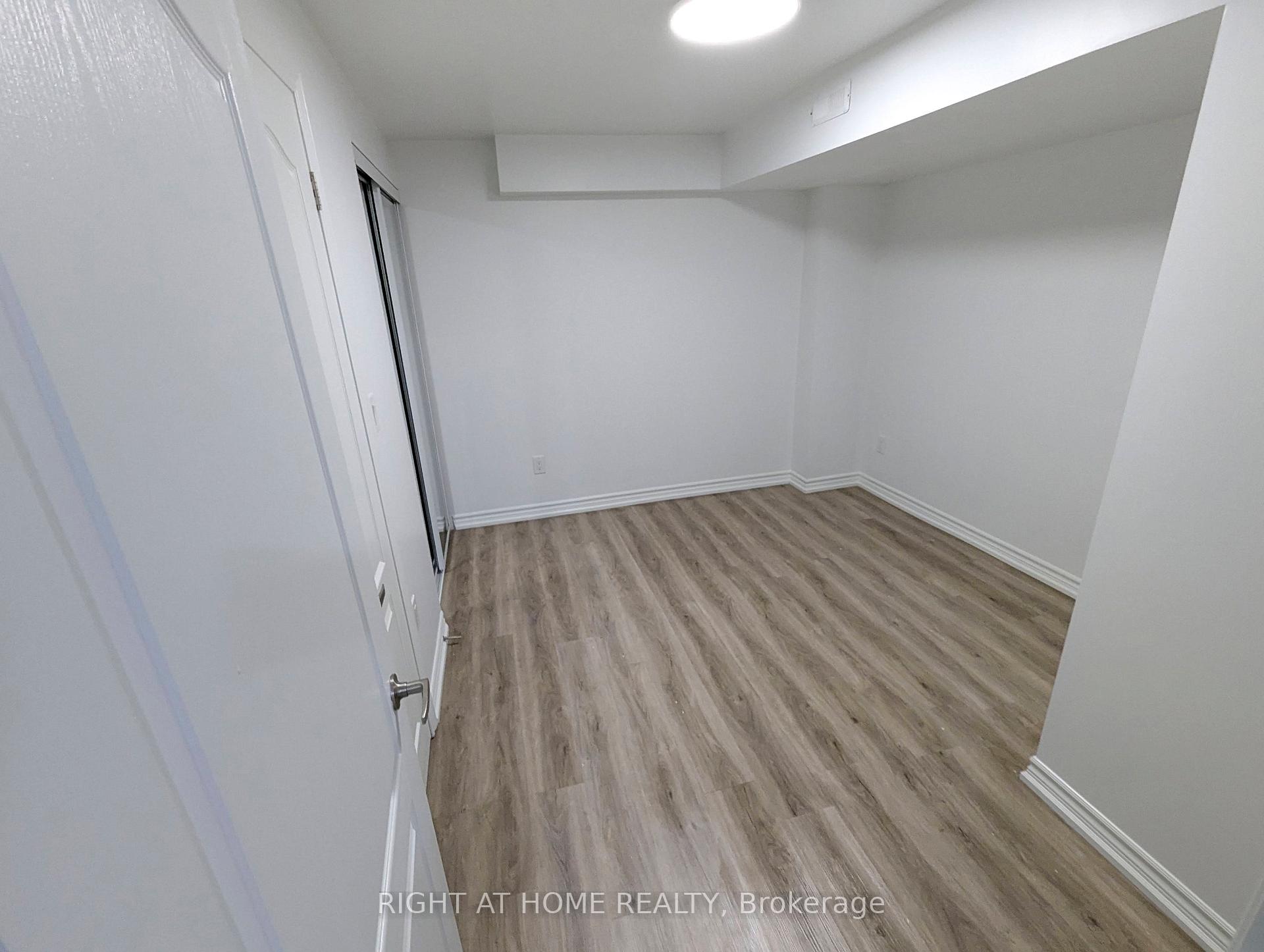 Photo 14 of 227 Leiterman Drive, Milton, Willmott — HOMEH