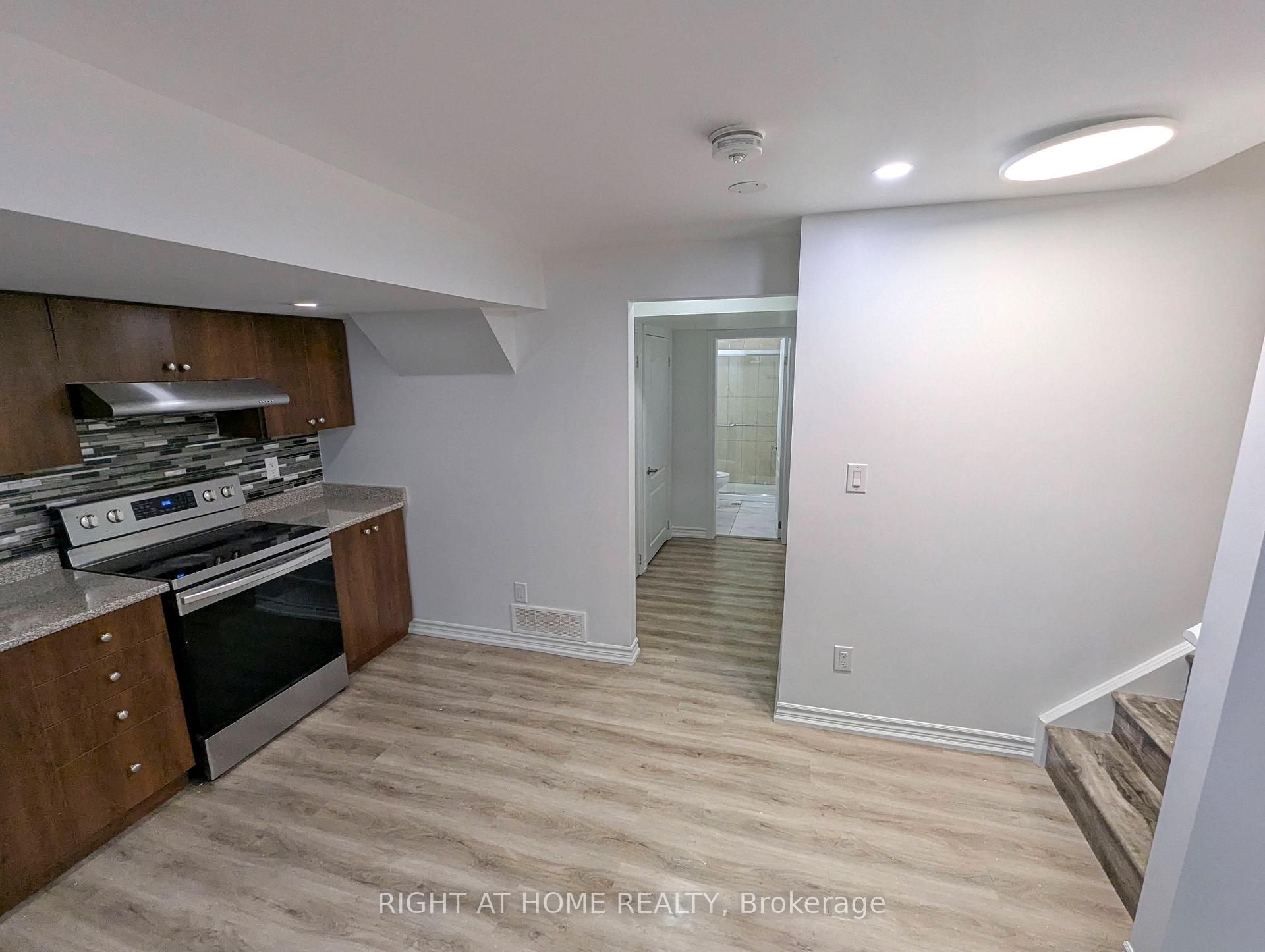 Photo 15 of 227 Leiterman Drive, Milton, Willmott — HOMEH